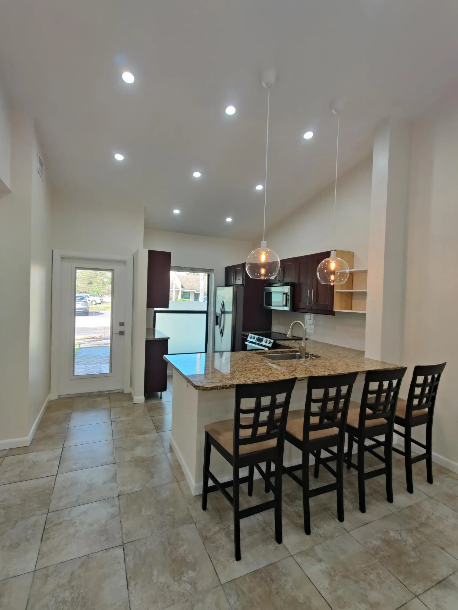 2700 S OAKLAND FOREST Drive #603