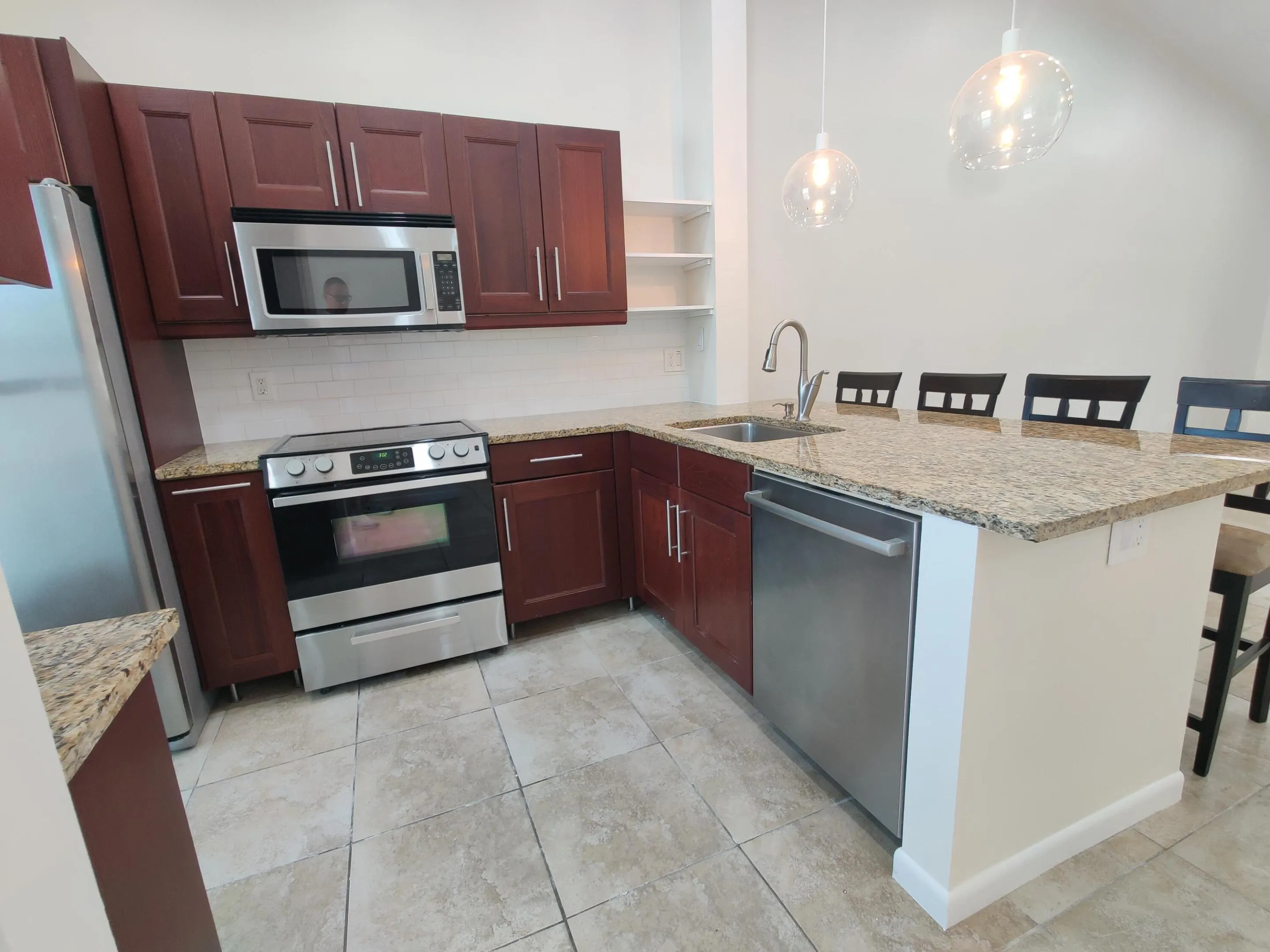 2700 S OAKLAND FOREST Drive #603