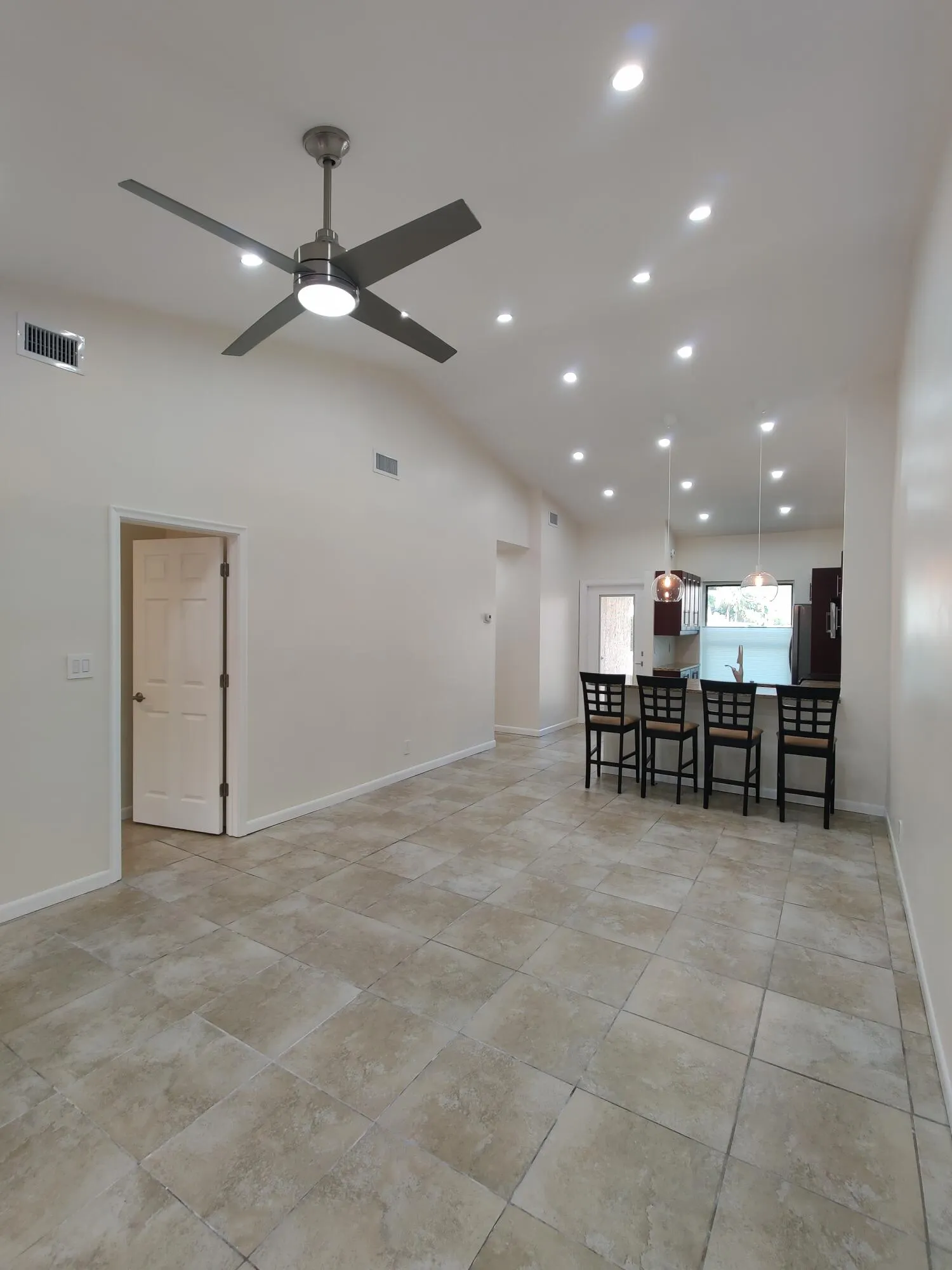 2700 S OAKLAND FOREST Drive #603