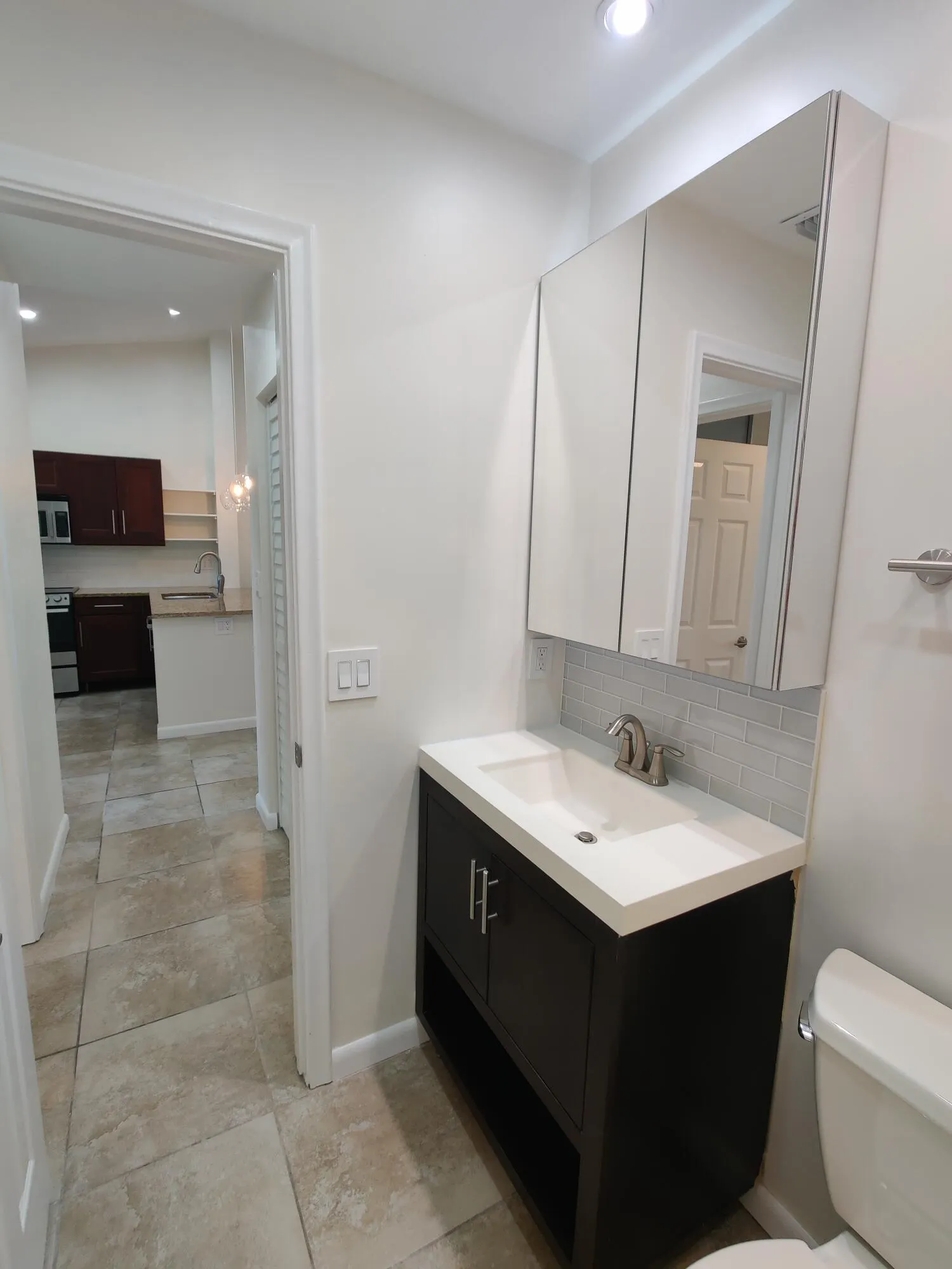 2700 S OAKLAND FOREST Drive #603