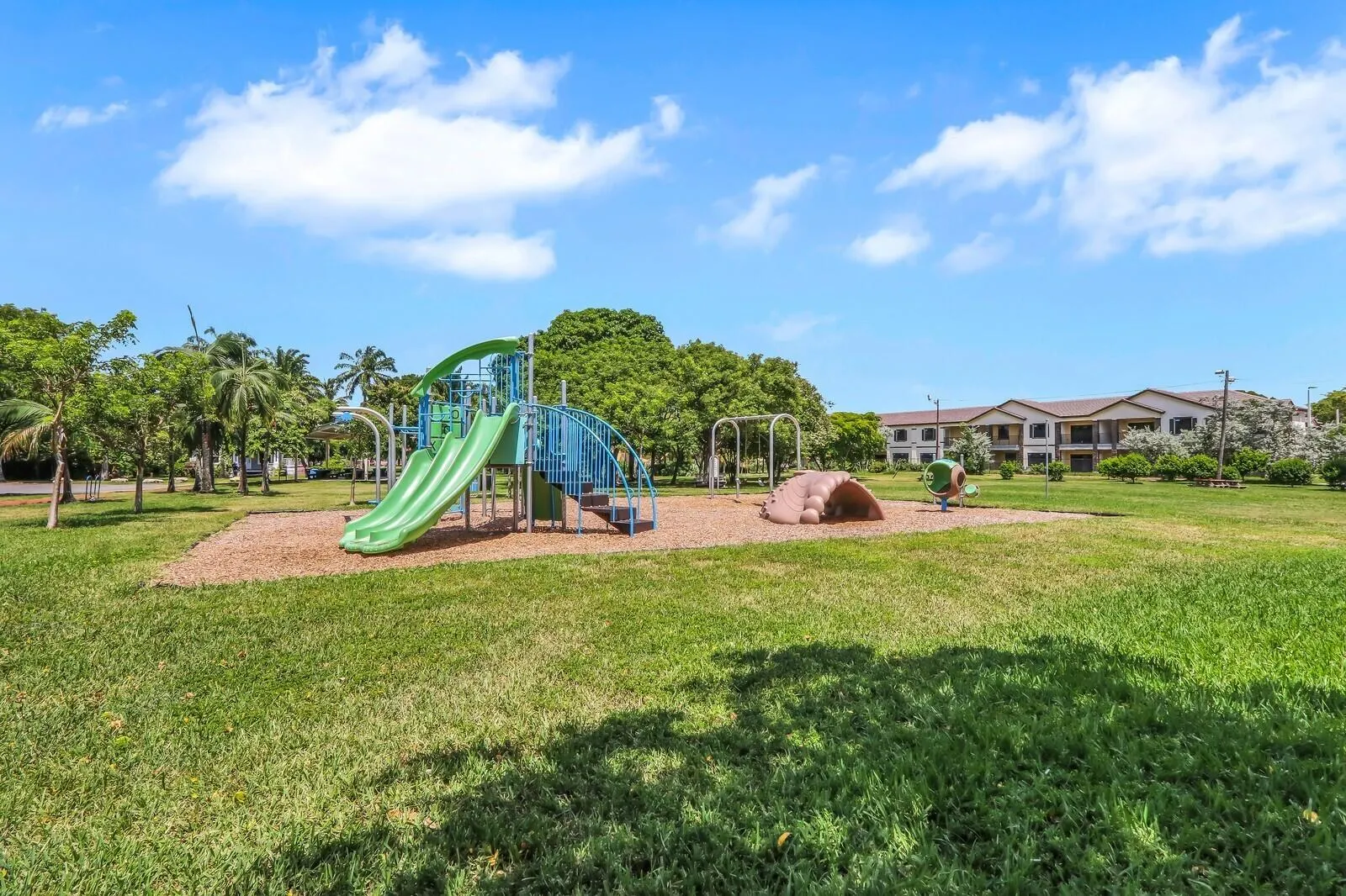 600 NE 14th Court ##104