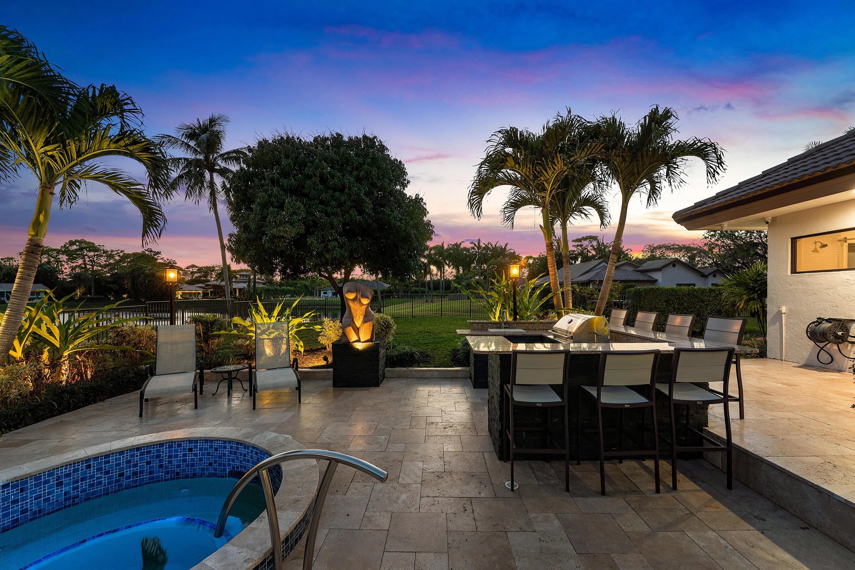 5221 Estates Drive