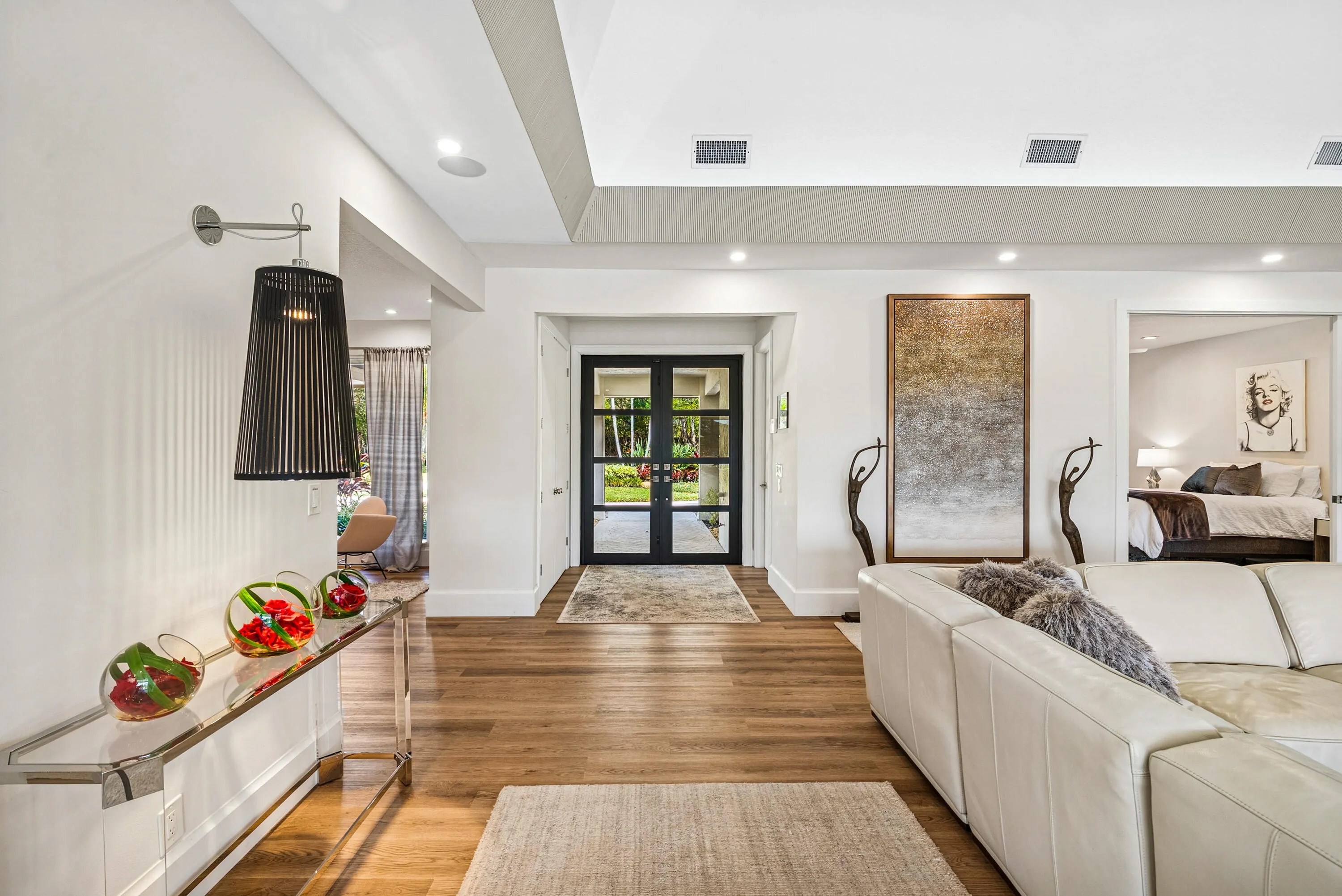 5221 Estates Drive