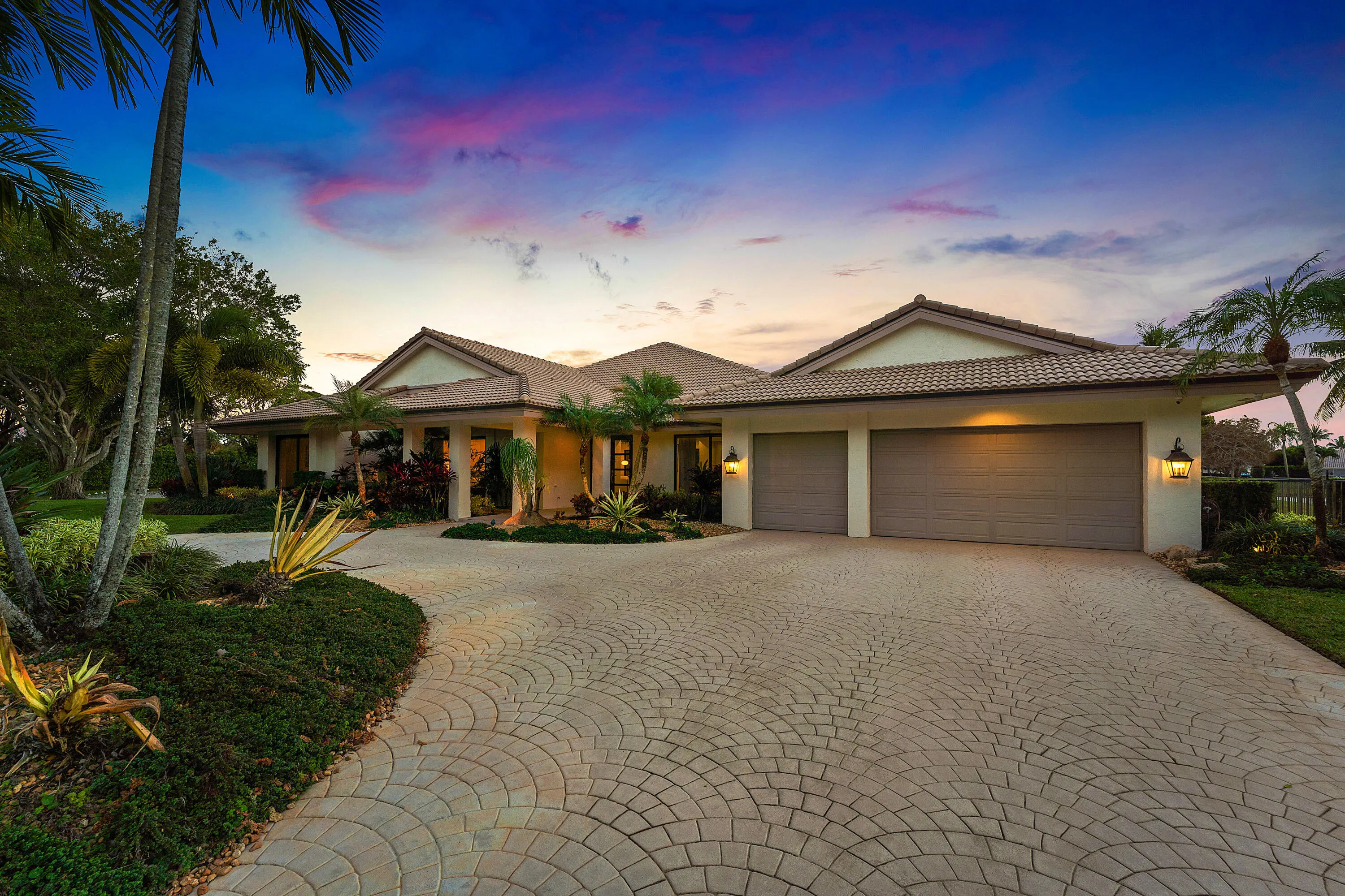 5221 Estates Drive