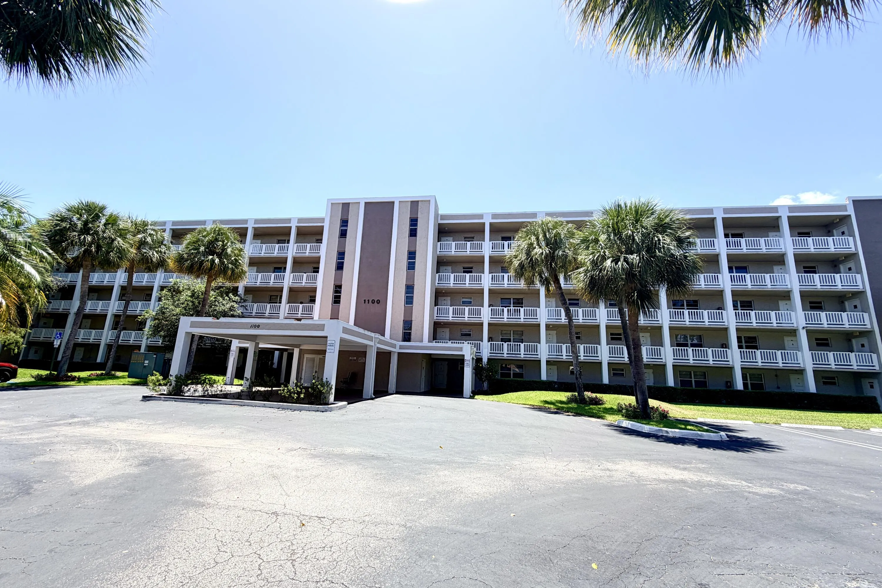 1100 NW 87TH Avenue #406