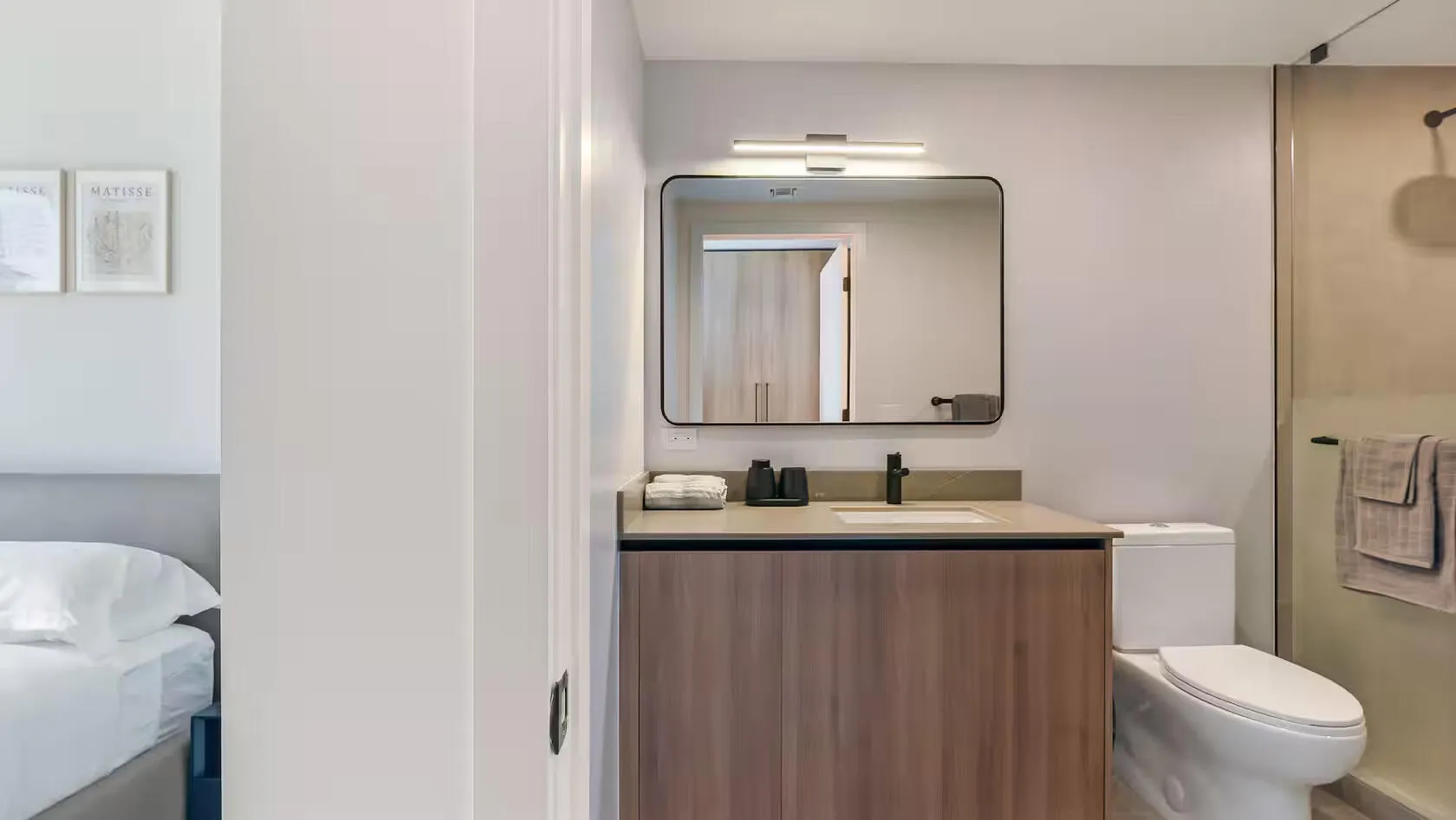 121 NE 5TH Street #1501