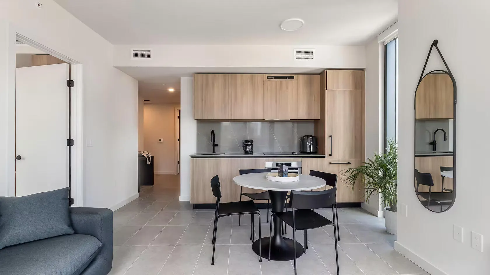 121 NE 5TH Street #1501