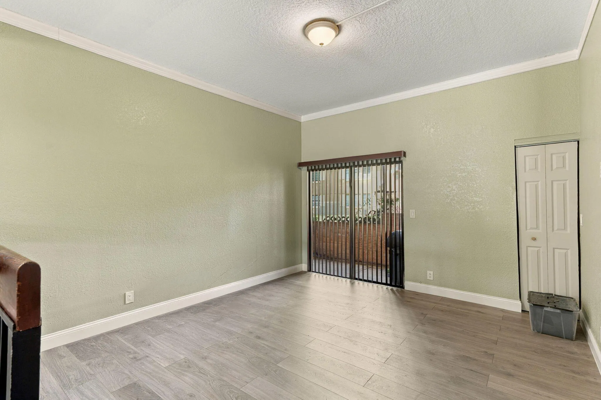 2572 RIVERSIDE Drive #413
