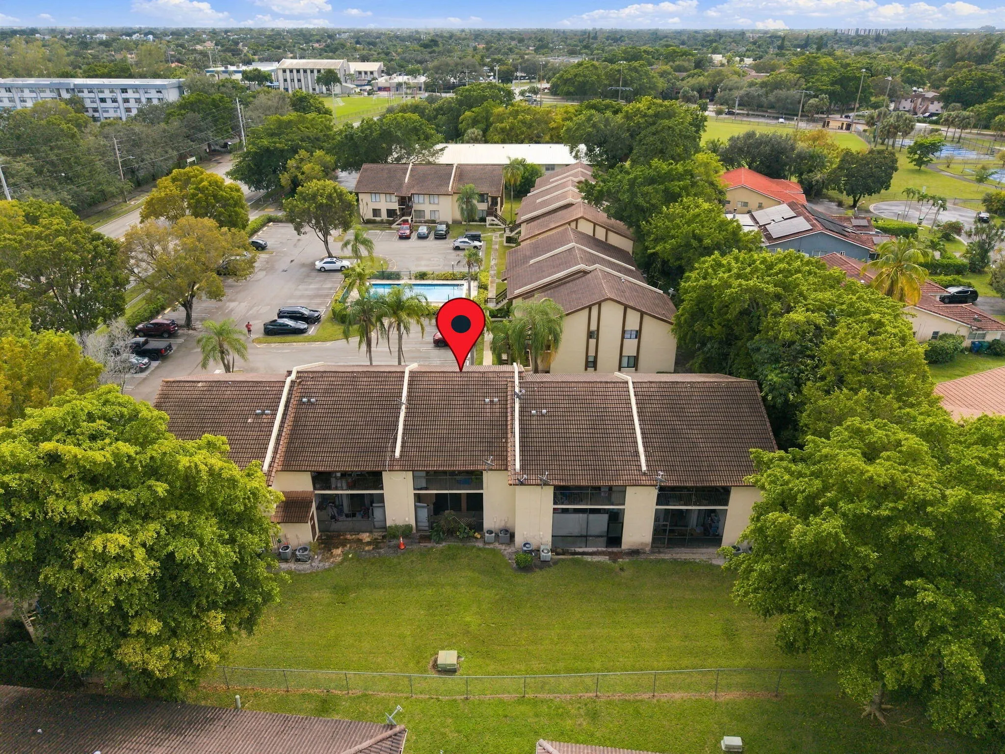 2572 RIVERSIDE Drive #413