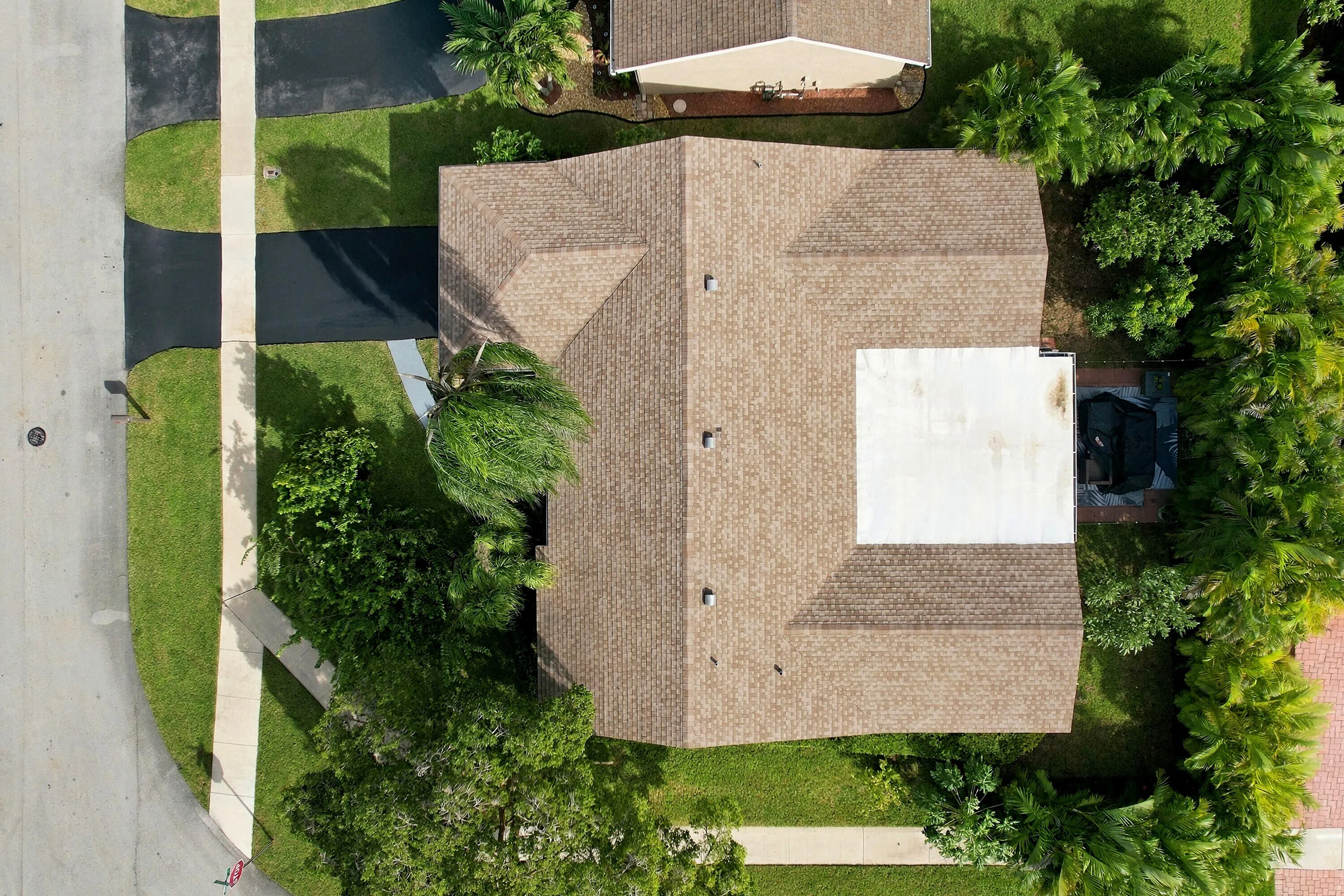 10622 GREENBRIAR Court