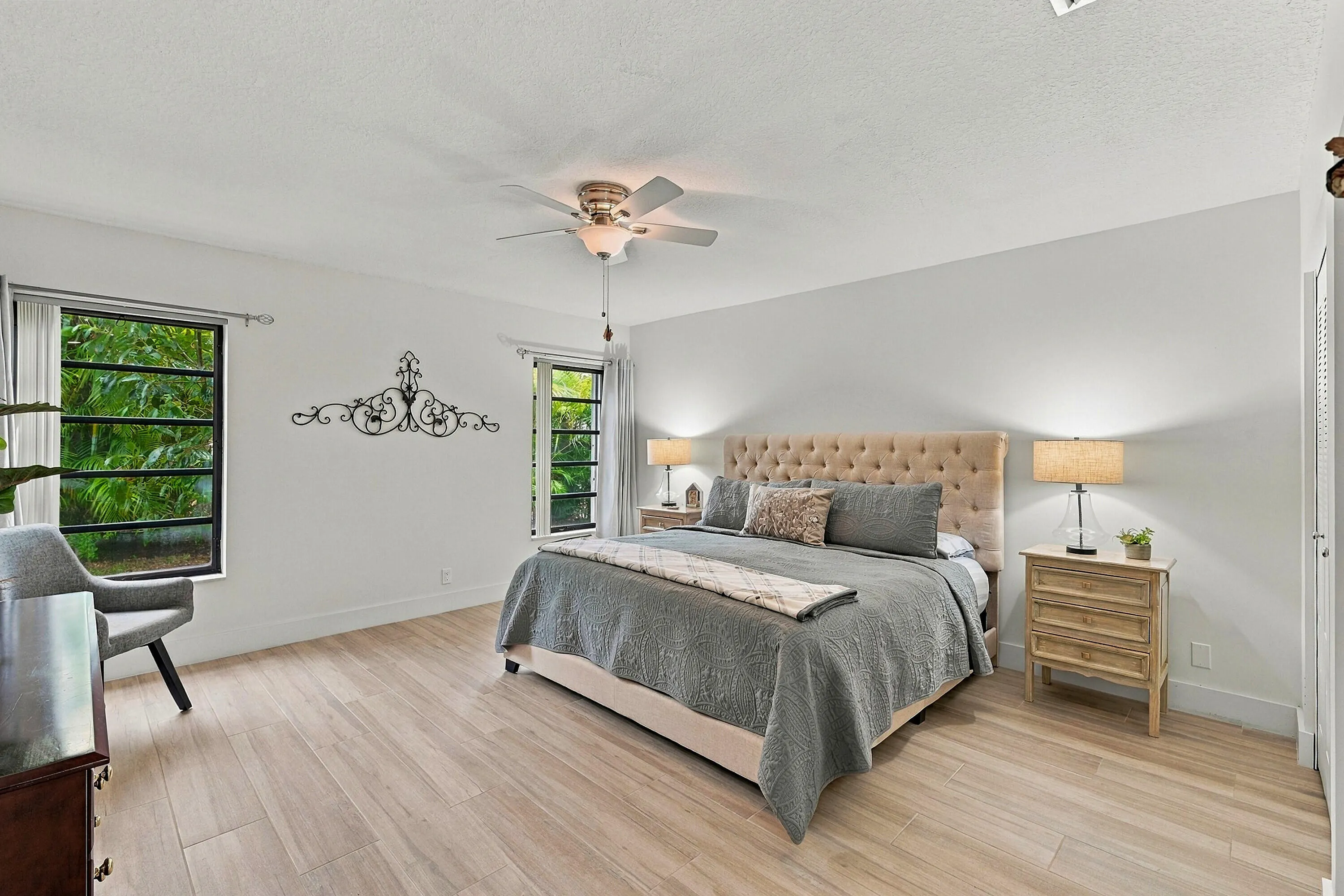 10622 GREENBRIAR Court