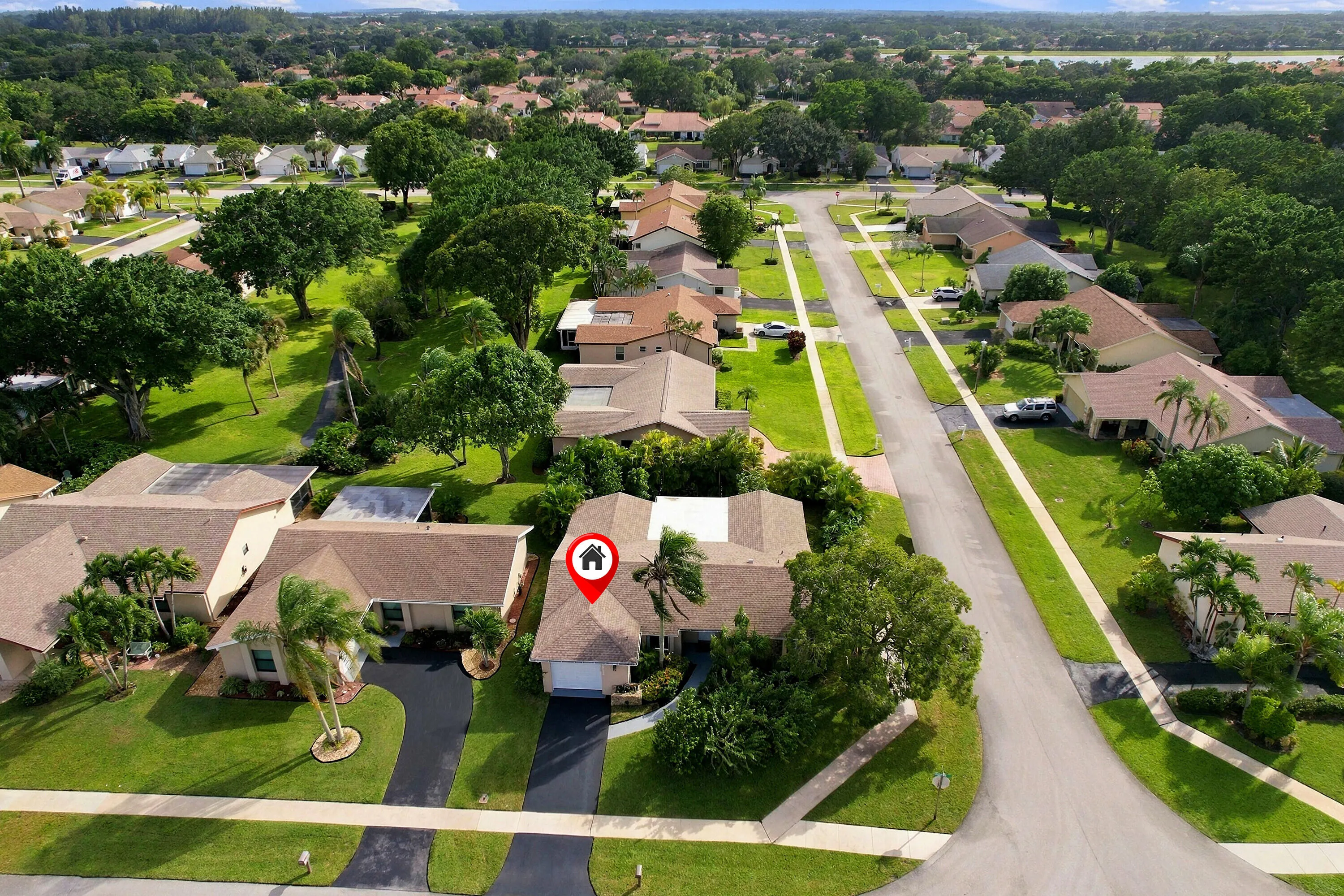 10622 GREENBRIAR Court