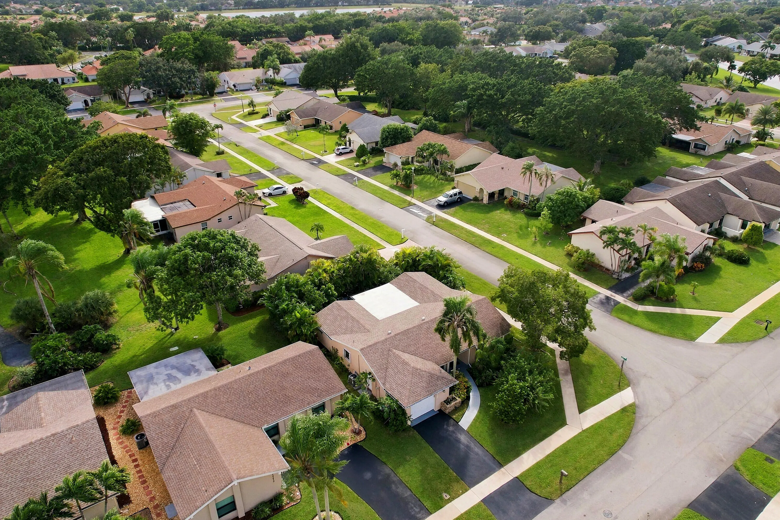 10622 GREENBRIAR Court