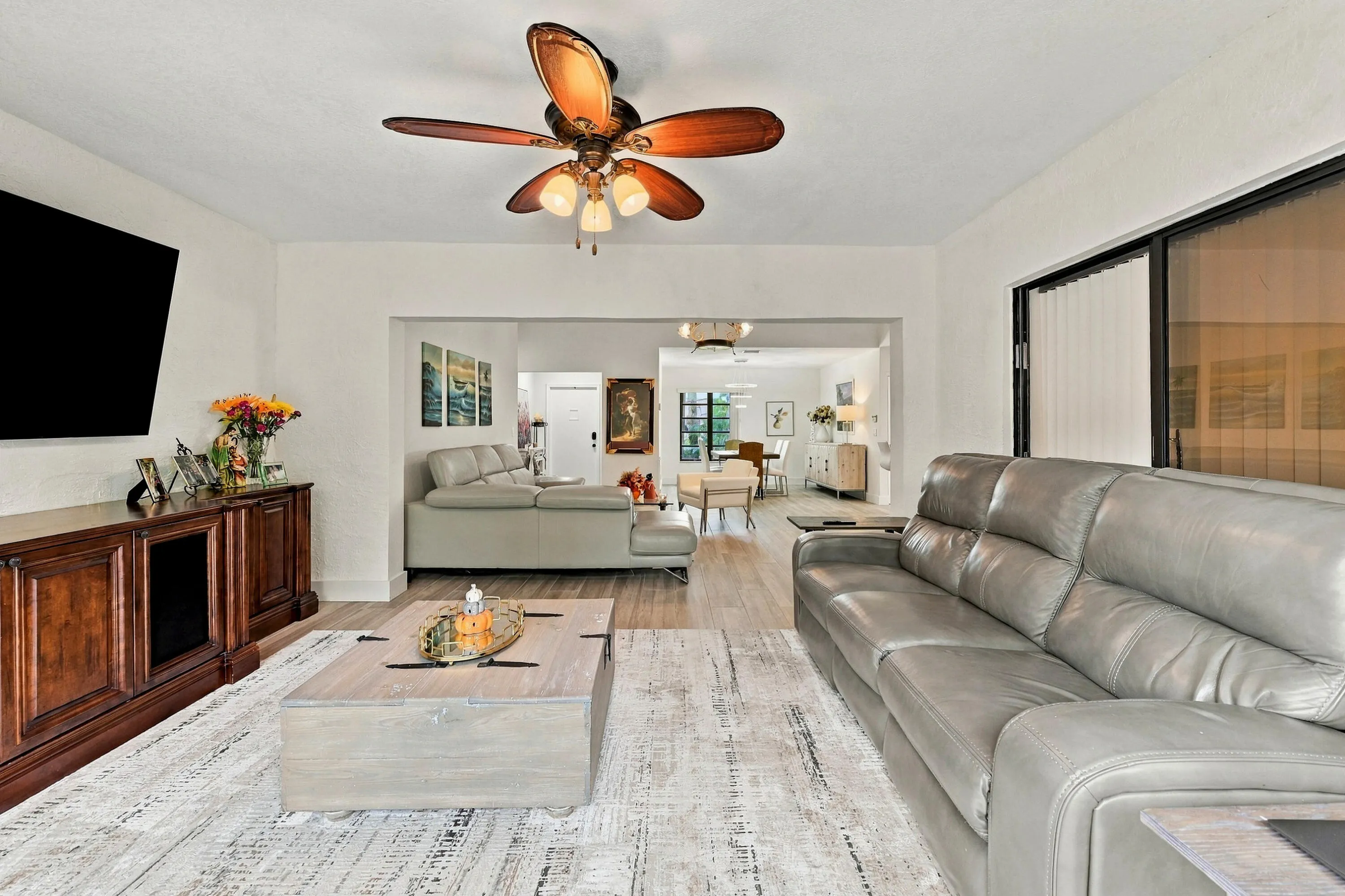 10622 GREENBRIAR Court
