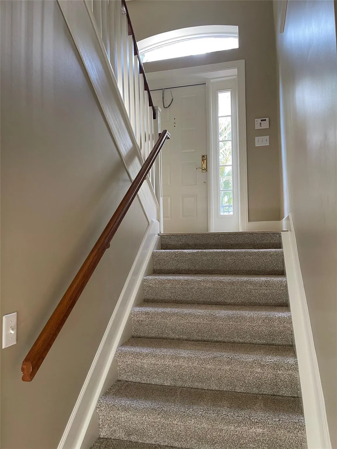 3952 CORAL HEIGHTS Way