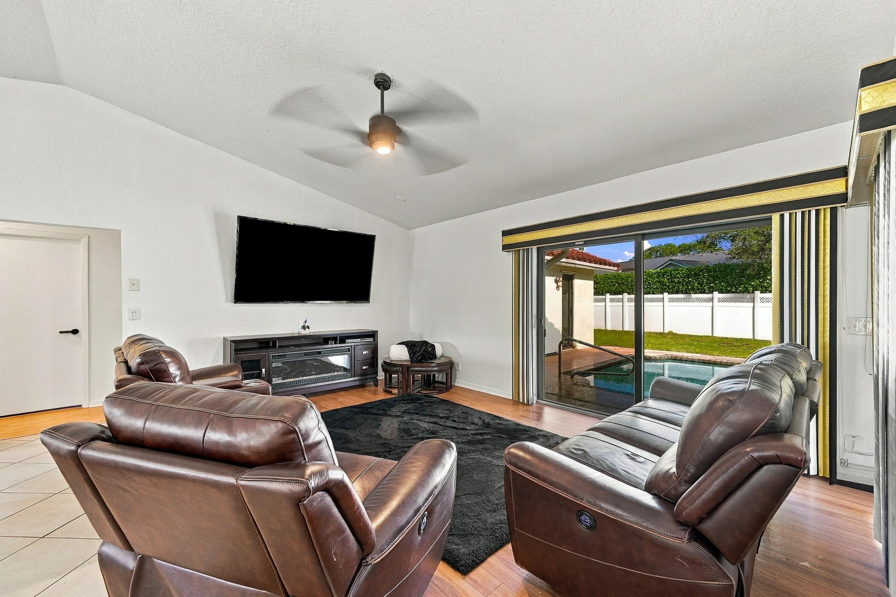 331 NW 107TH Avenue