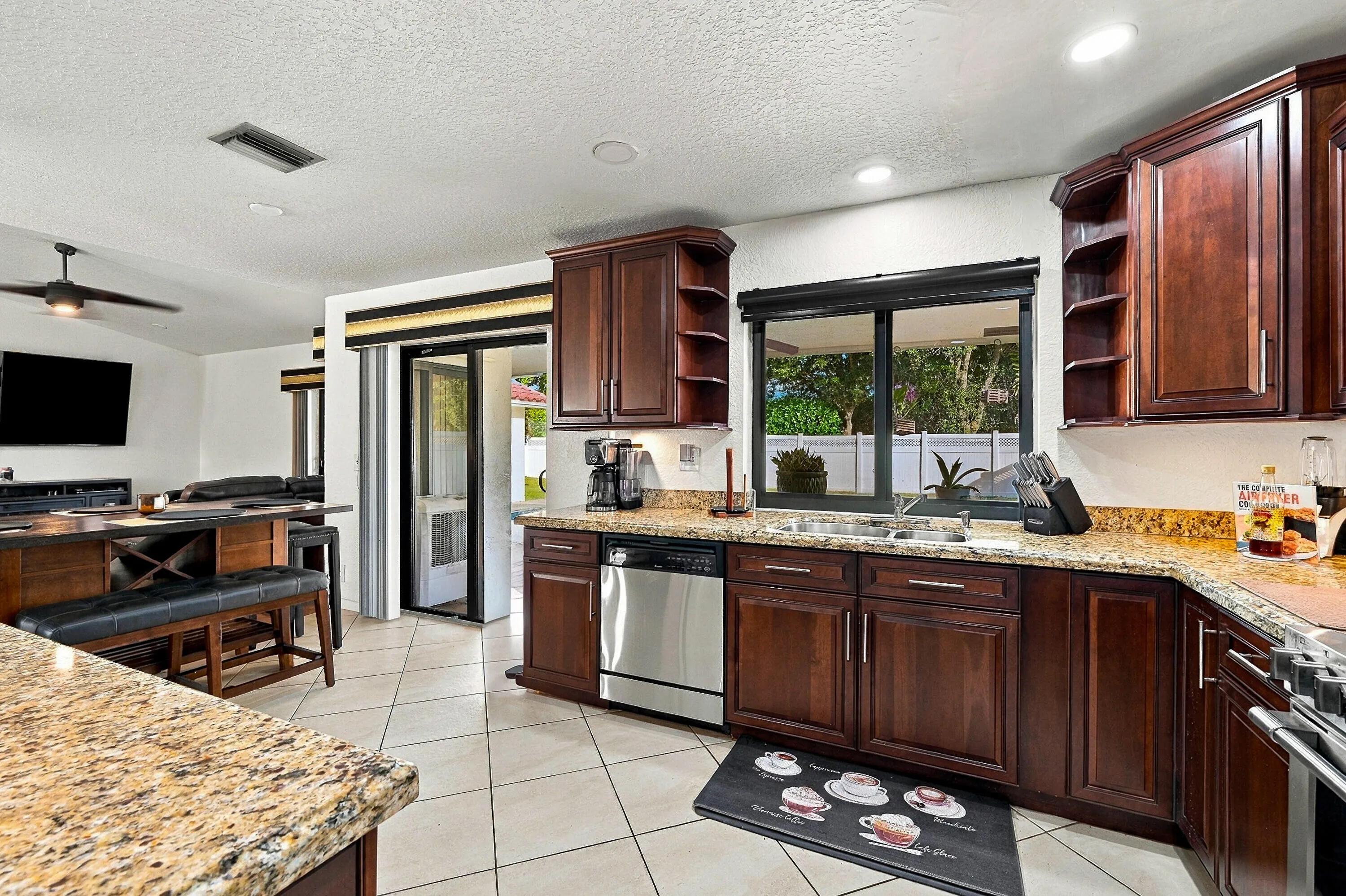 331 NW 107TH Avenue