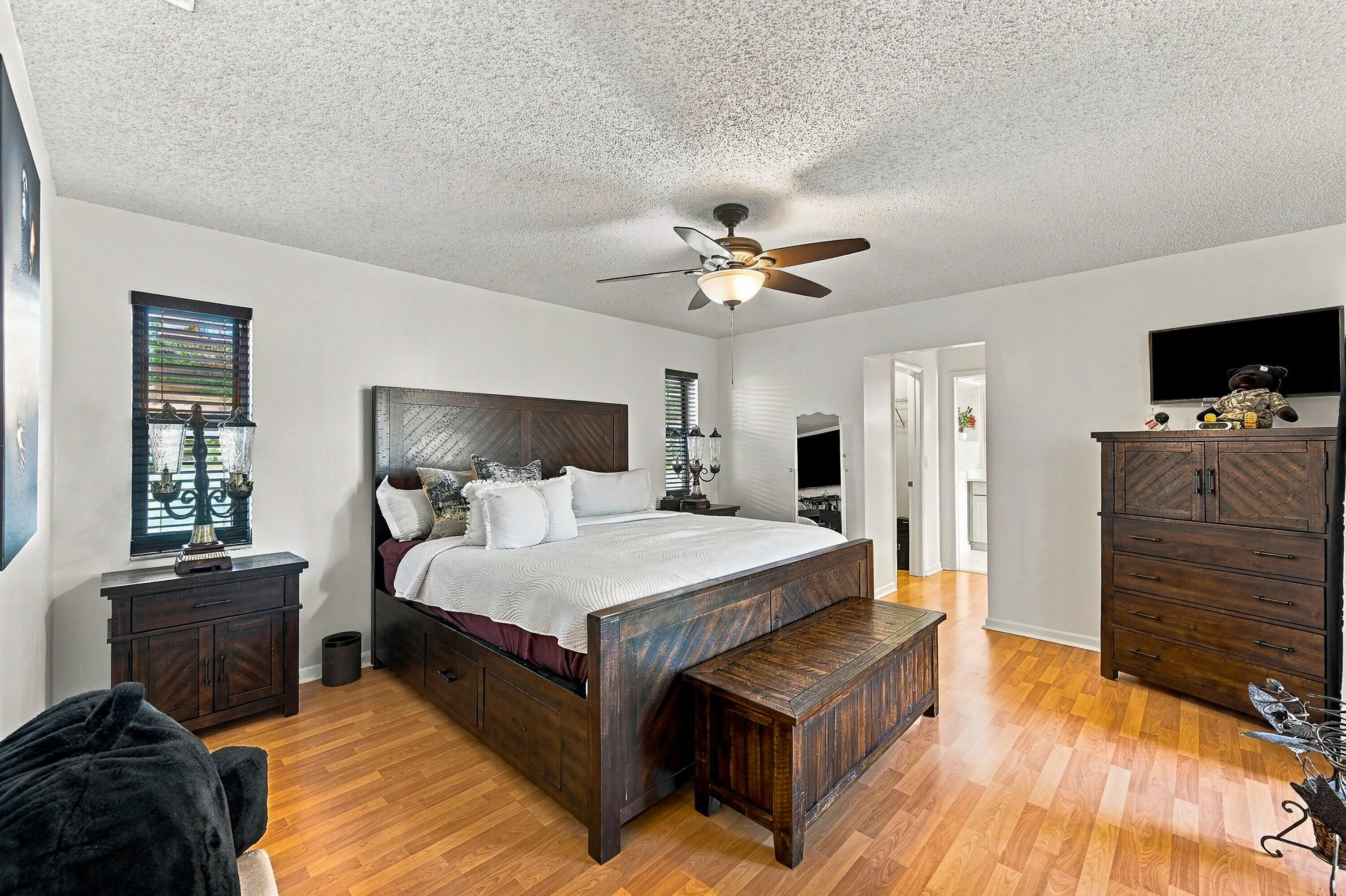 331 NW 107TH Avenue