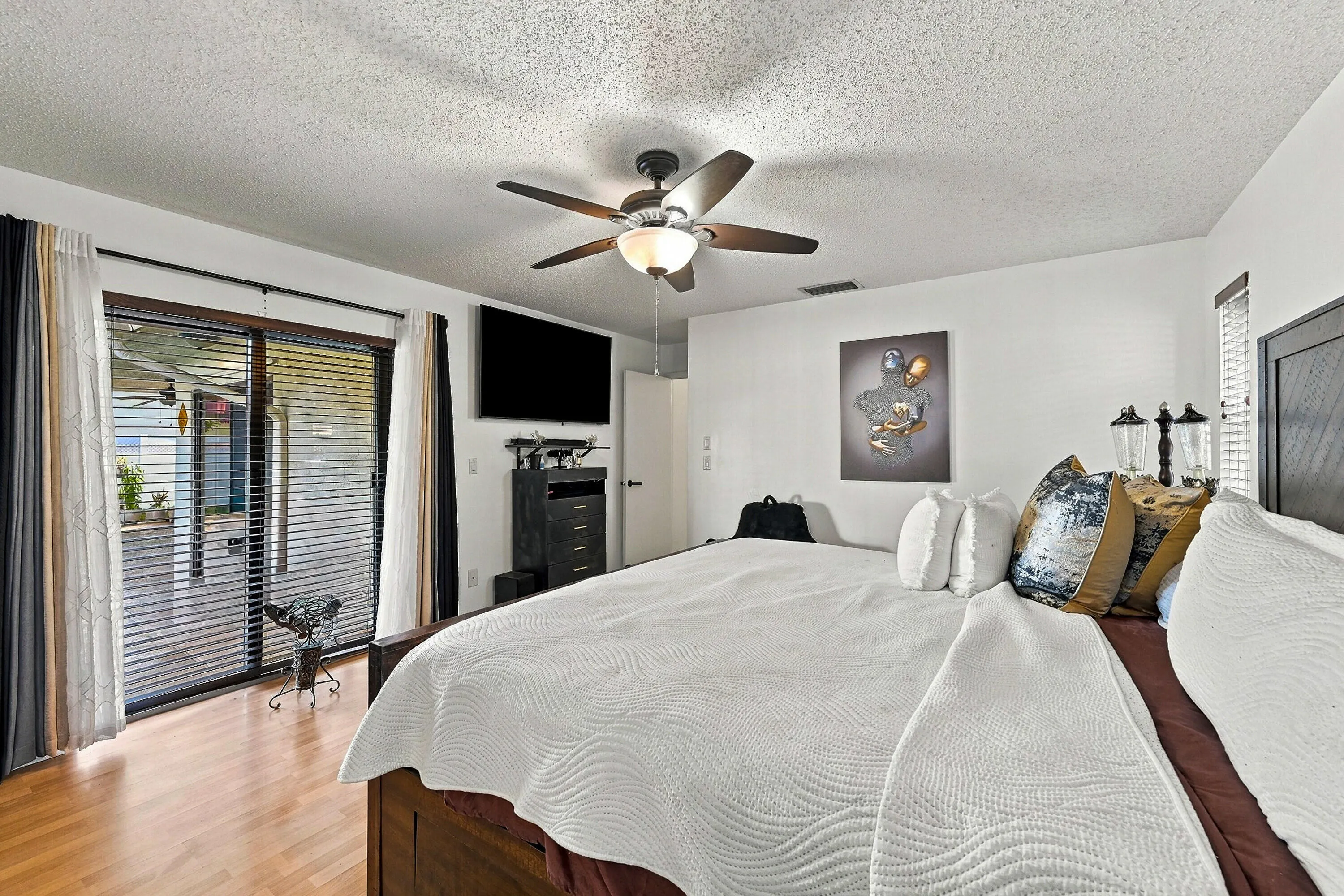 331 NW 107TH Avenue