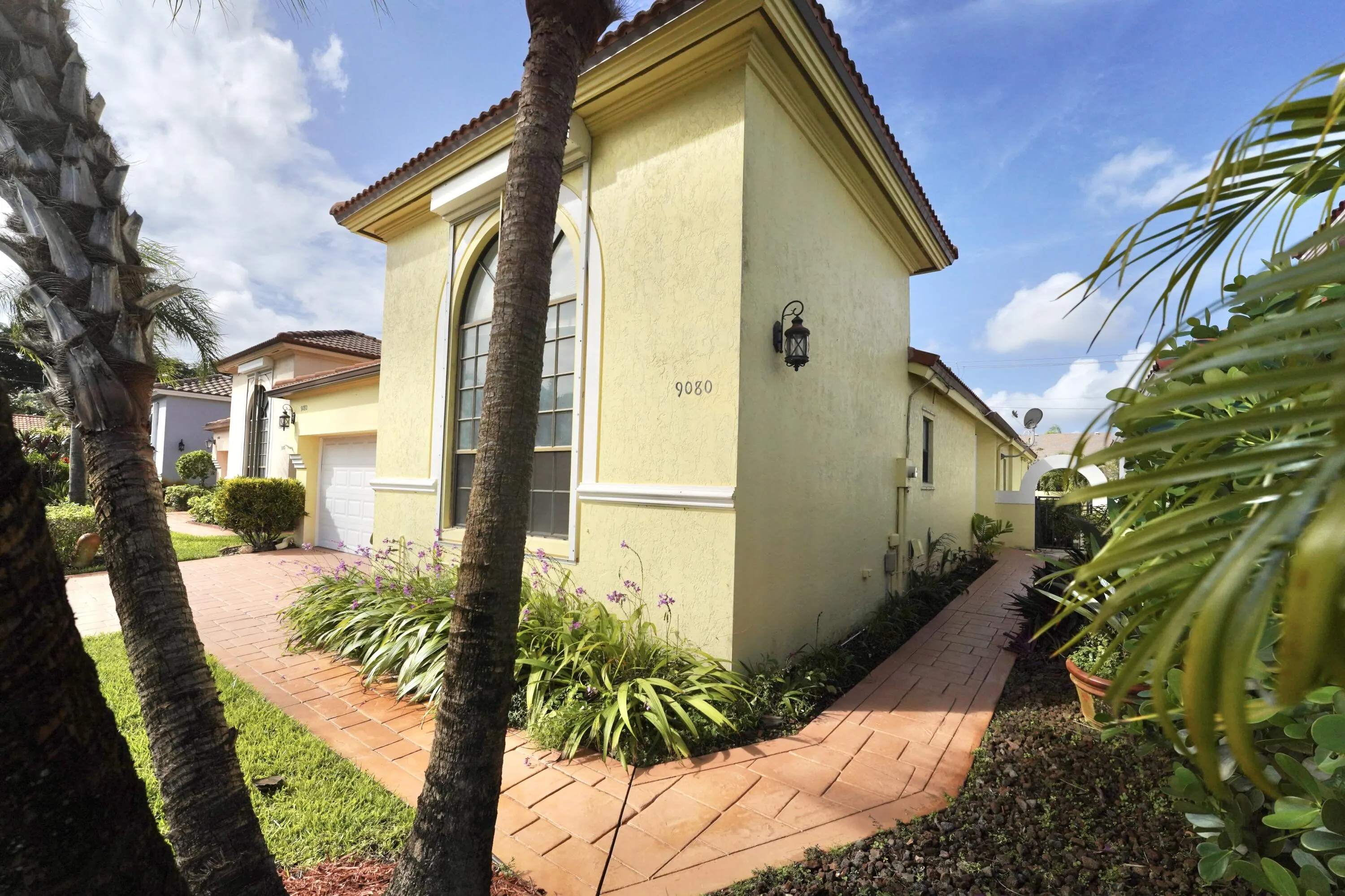 9080 Villa Portofino Circle