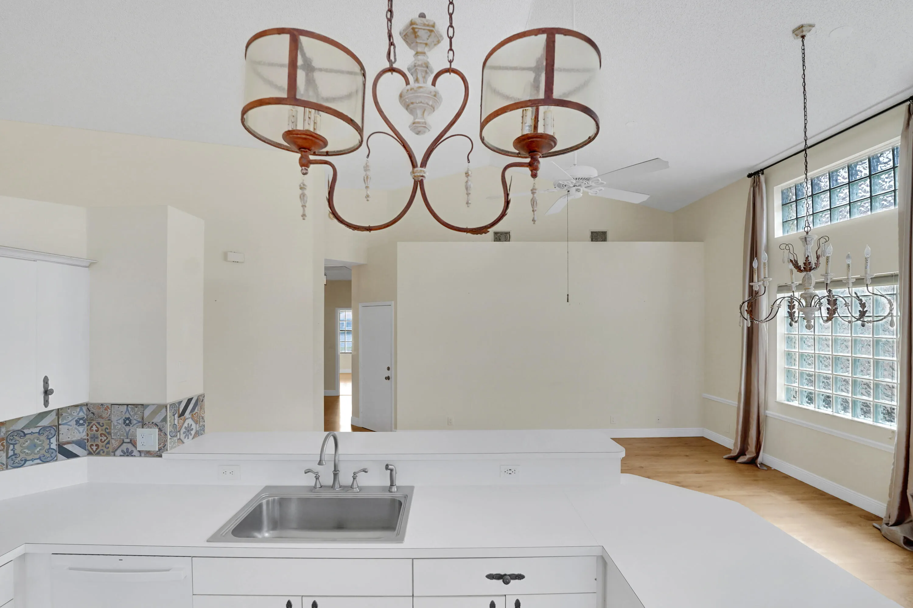 9080 Villa Portofino Circle