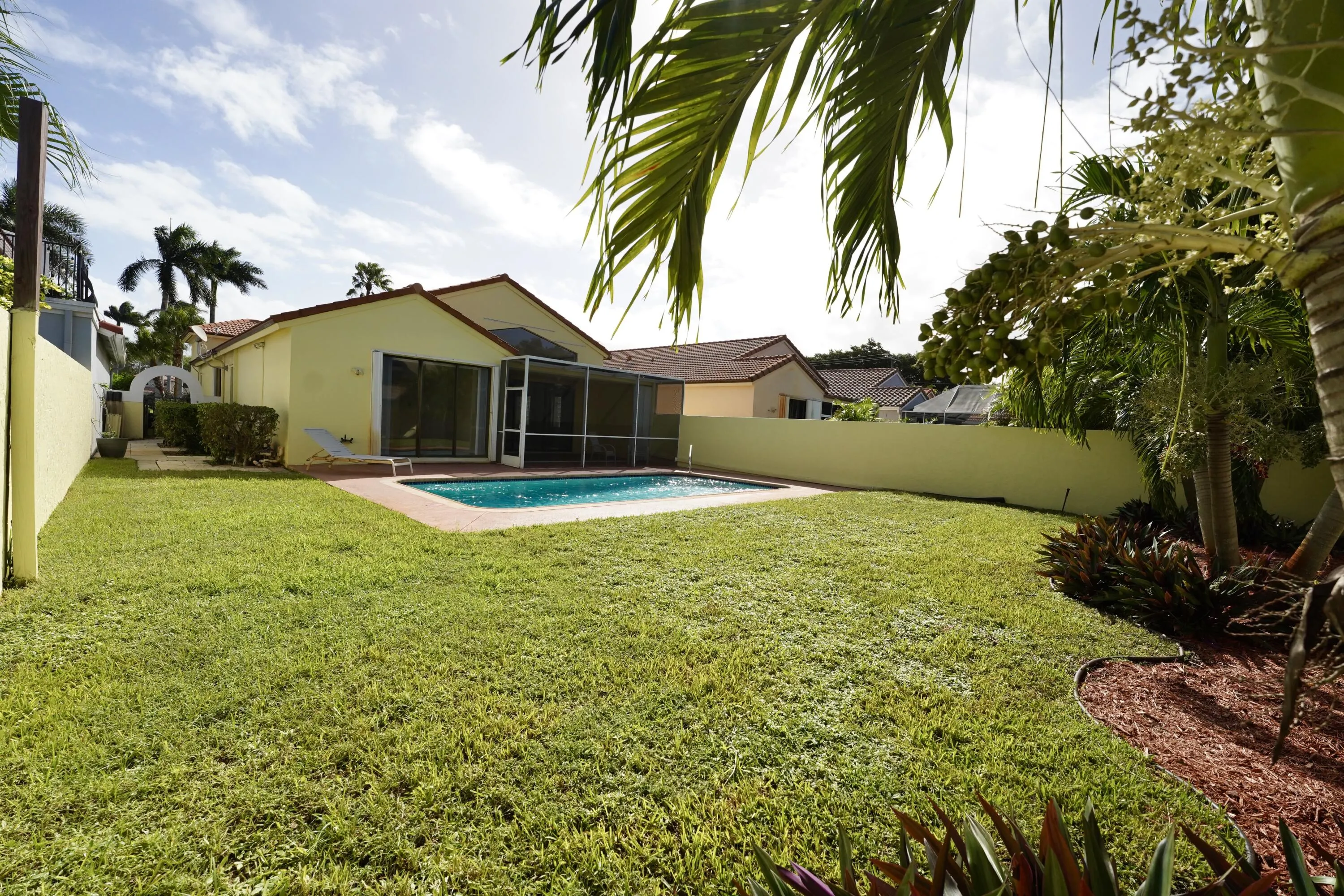 9080 Villa Portofino Circle