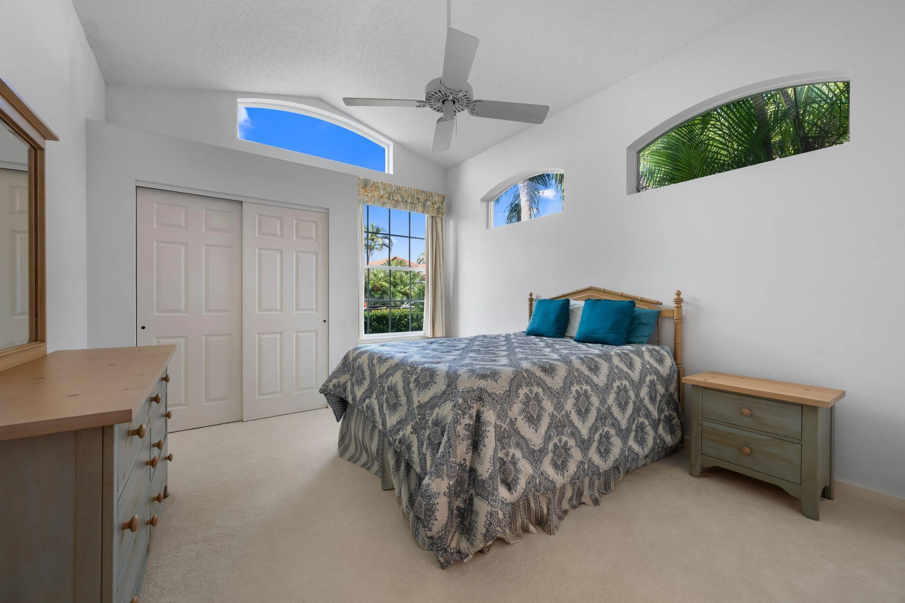 12563 MALLET Circle