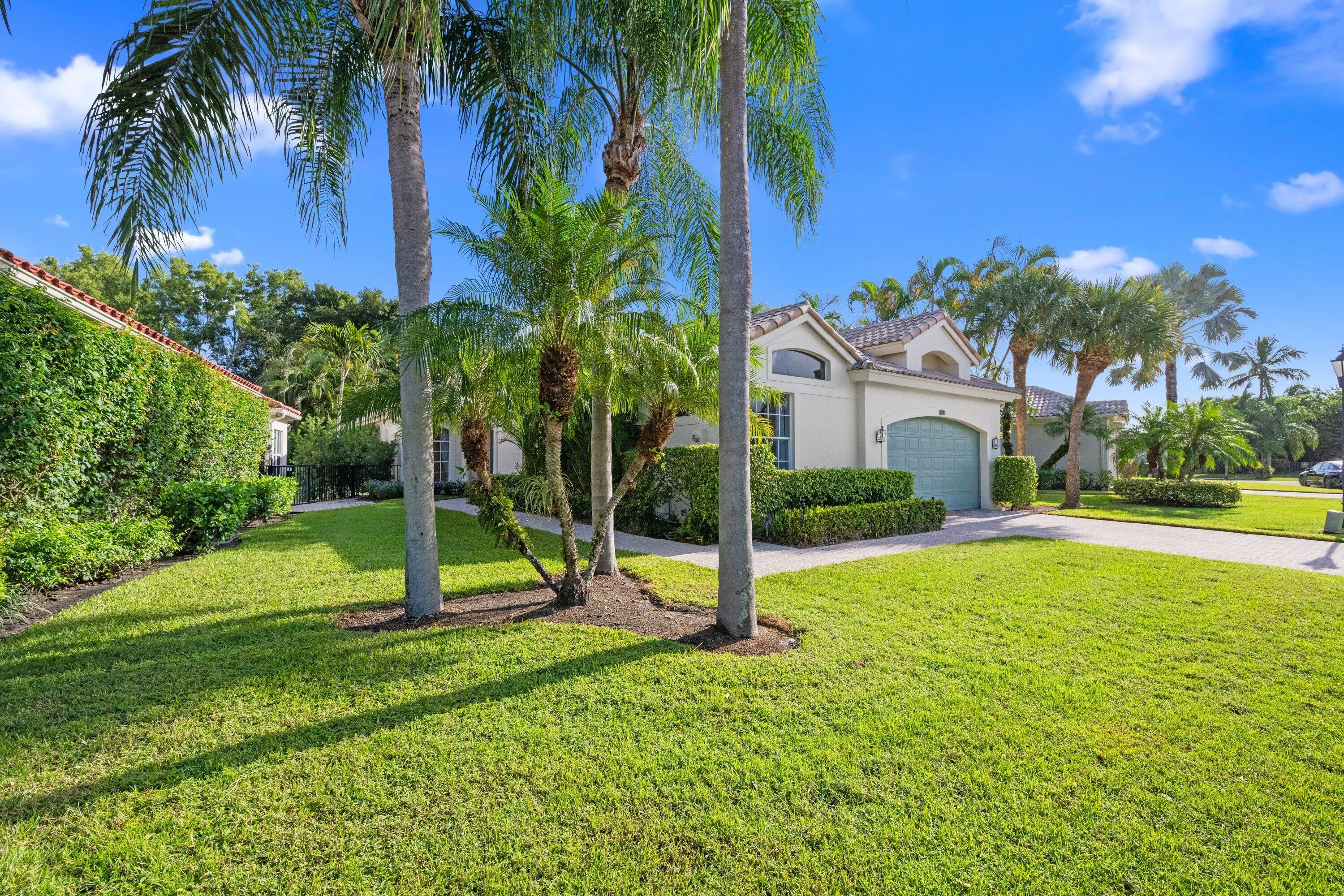 12563 MALLET Circle