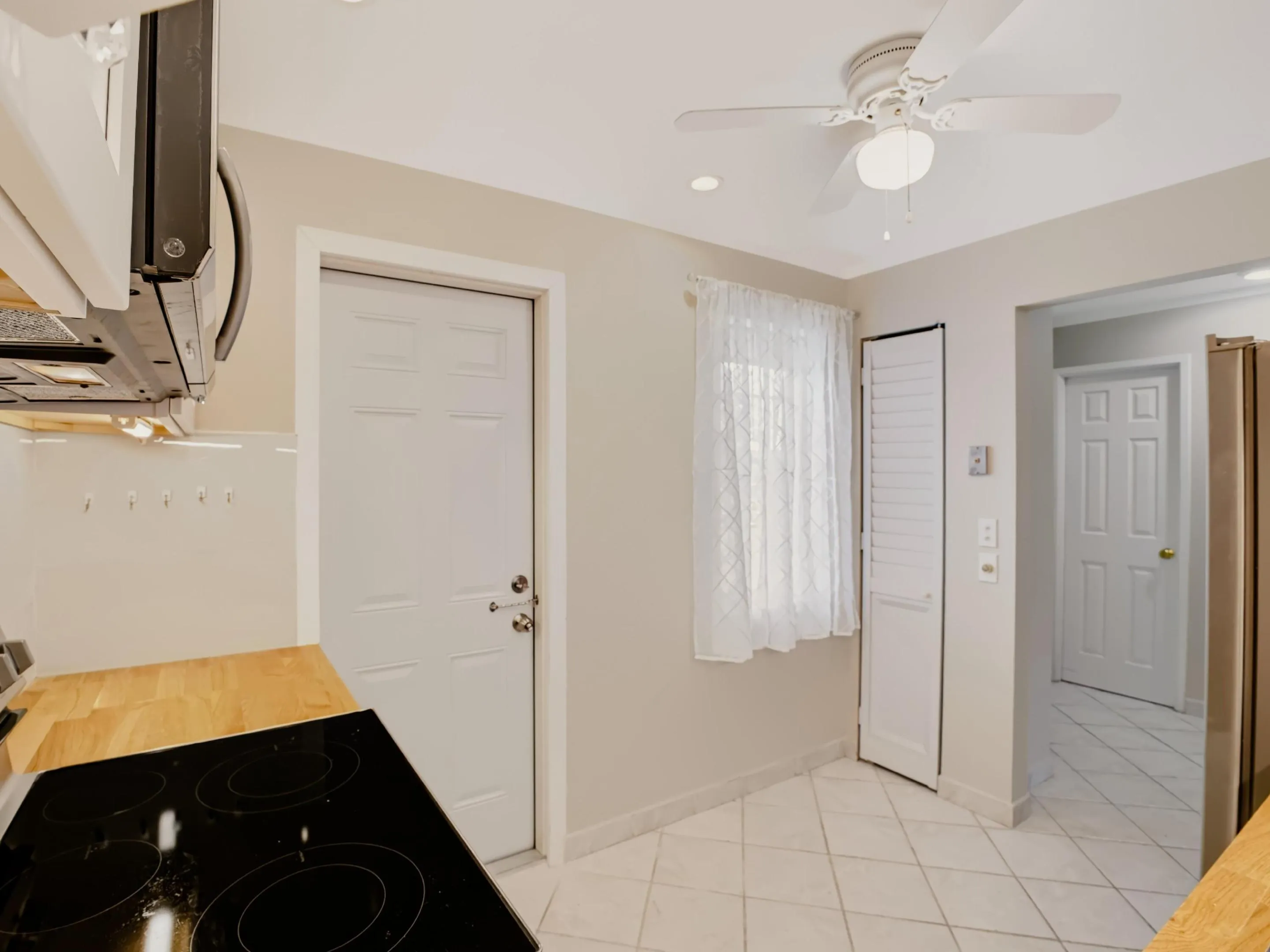 1425 ATLANTIC SHORES Boulevard #307