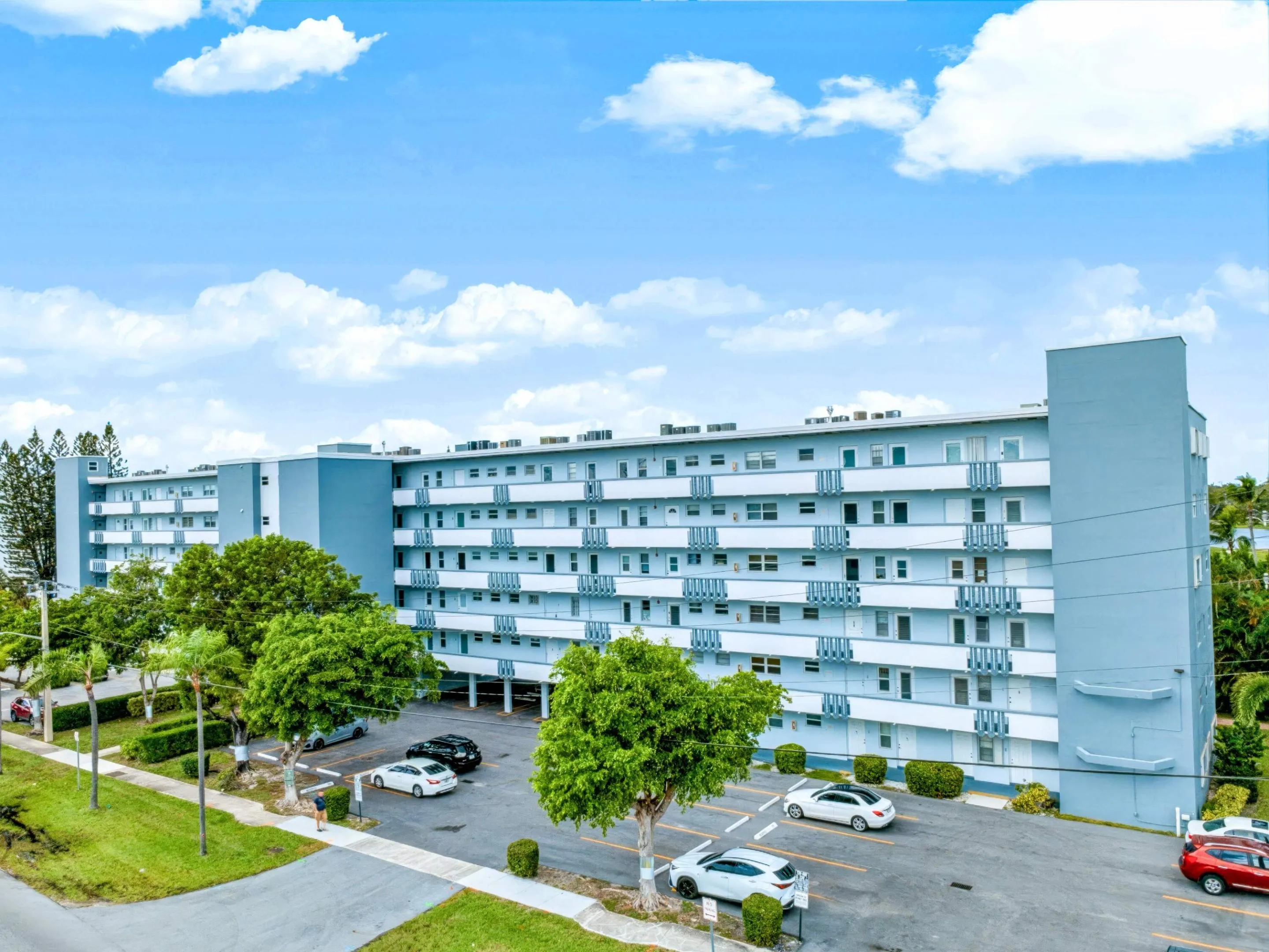 1425 ATLANTIC SHORES Boulevard #307