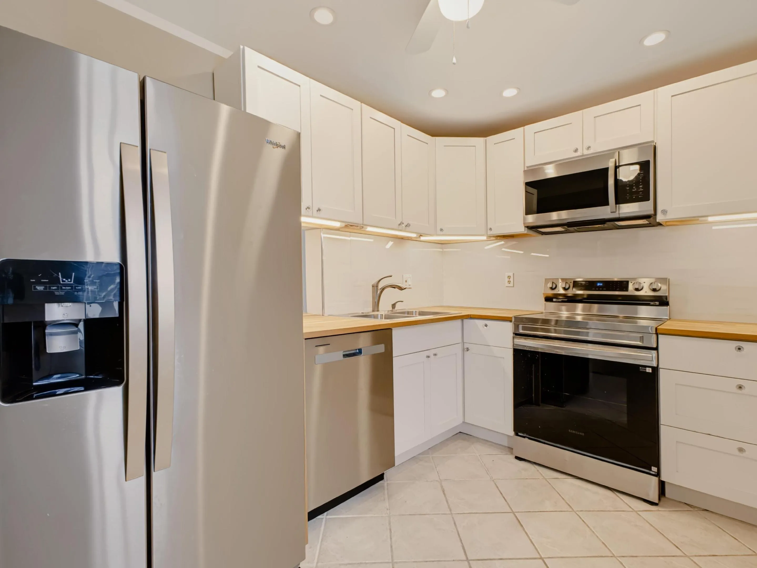 1425 ATLANTIC SHORES Boulevard #307