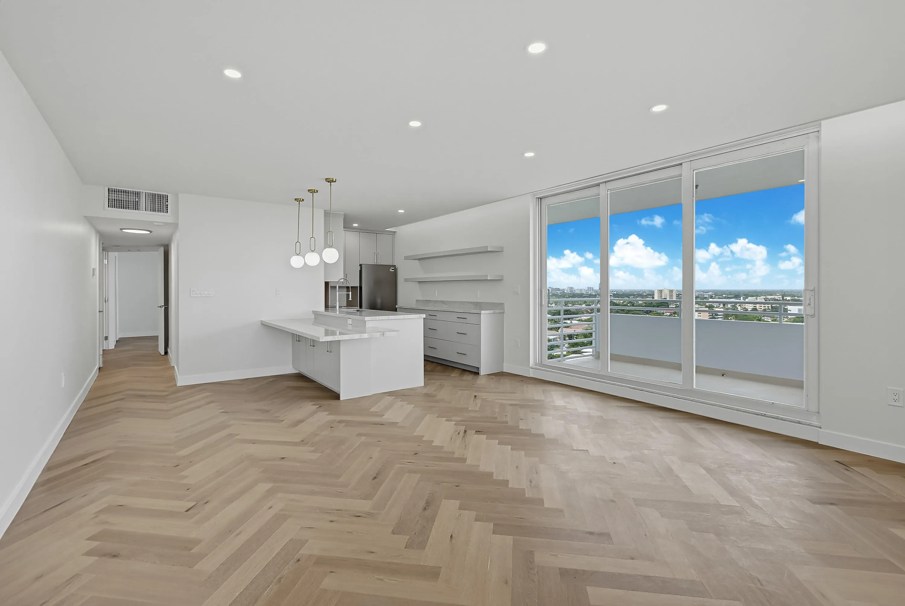 888 INTRACOASTAL Drive #16E