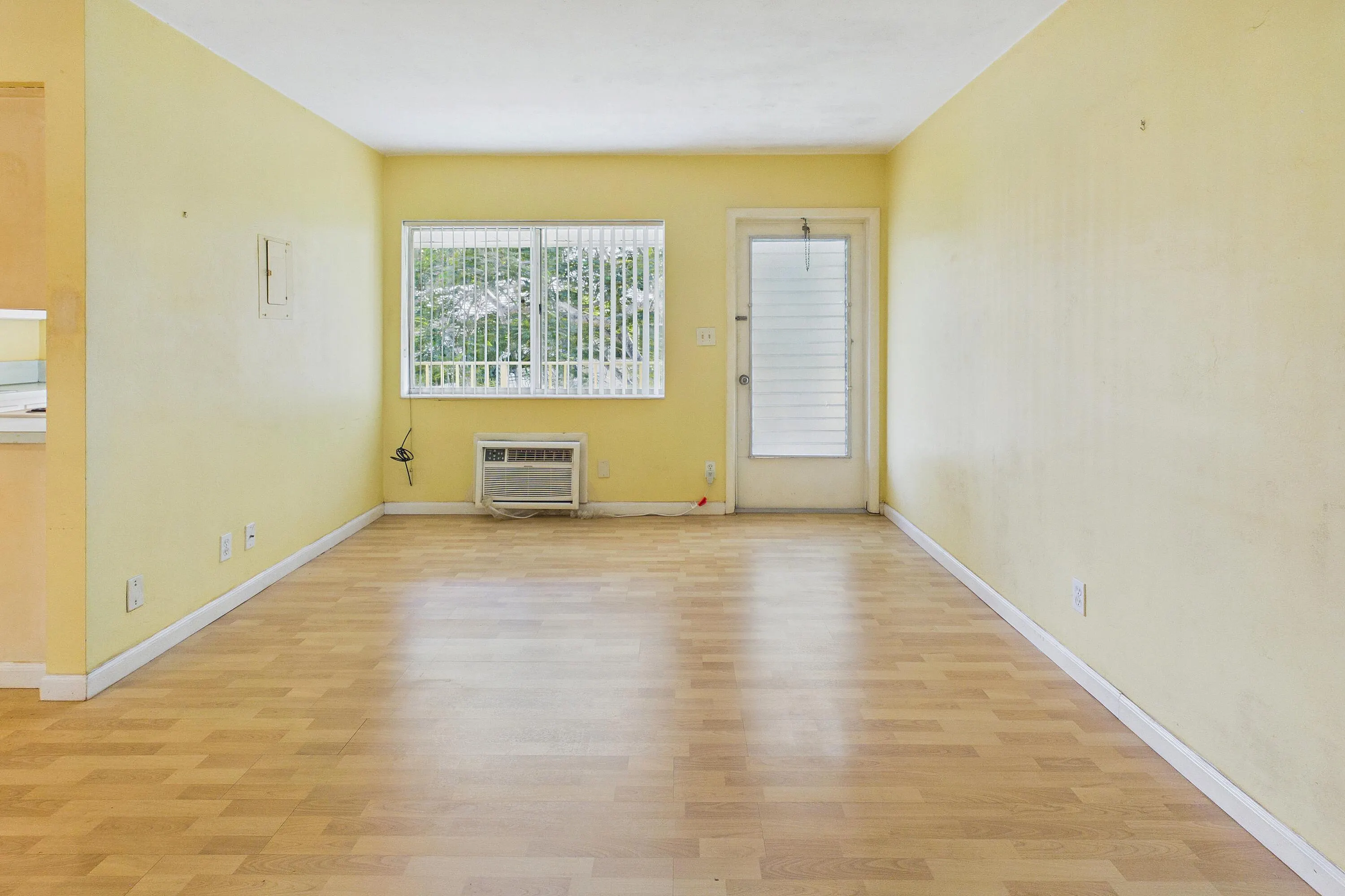 11 SW 4TH Avenue #20