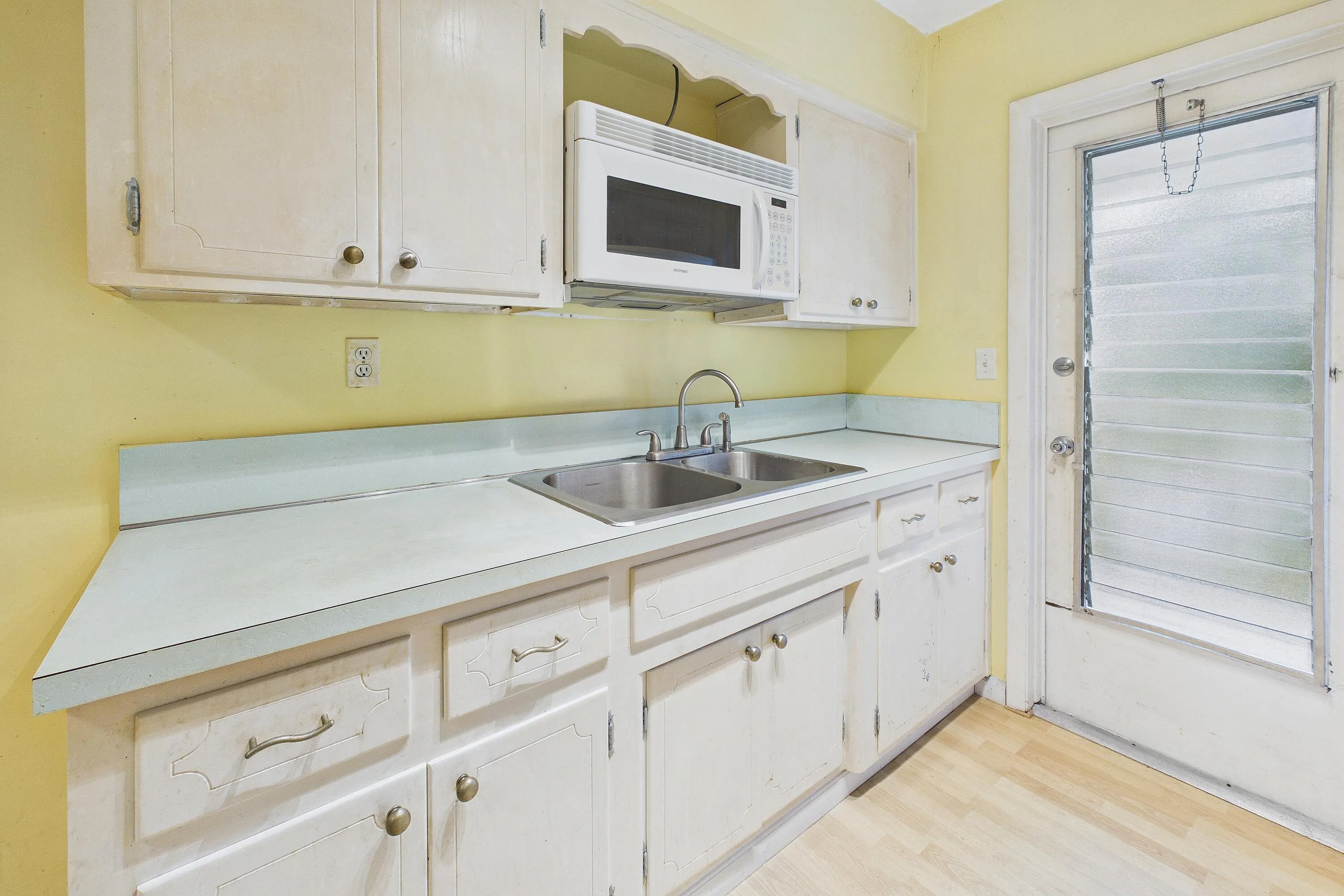 11 SW 4TH Avenue #20
