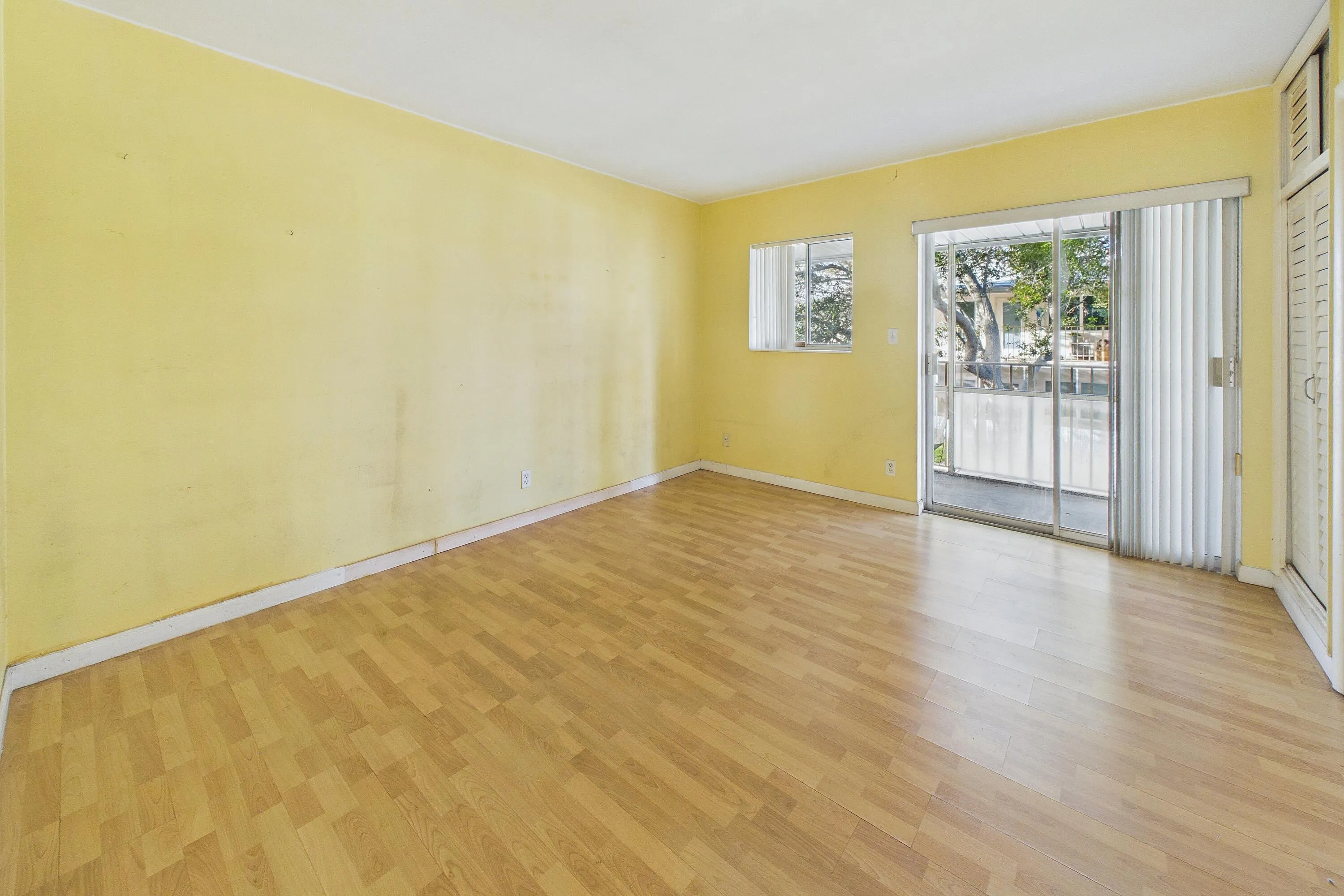 11 SW 4TH Avenue #20