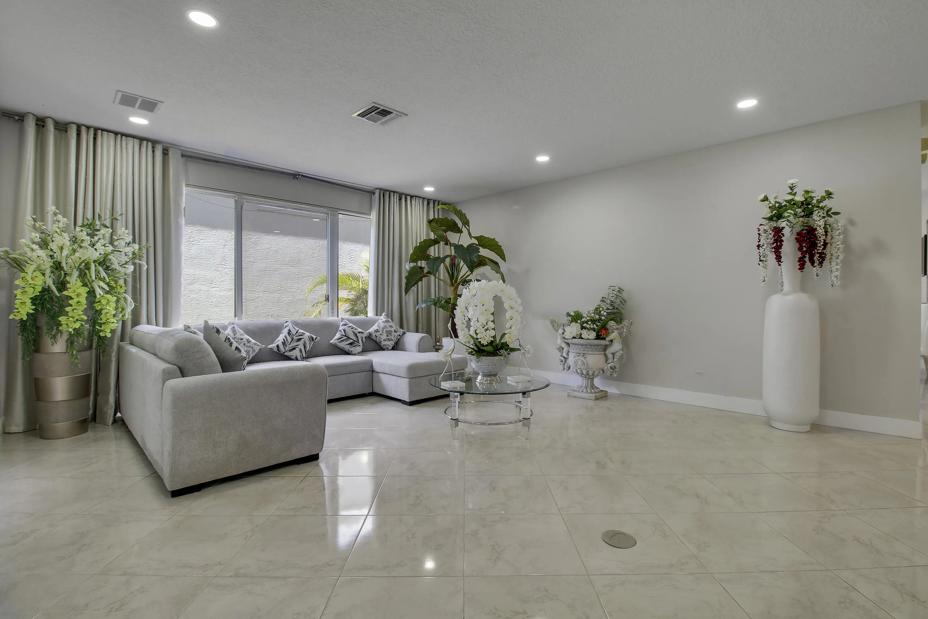 2174 Balsan Way