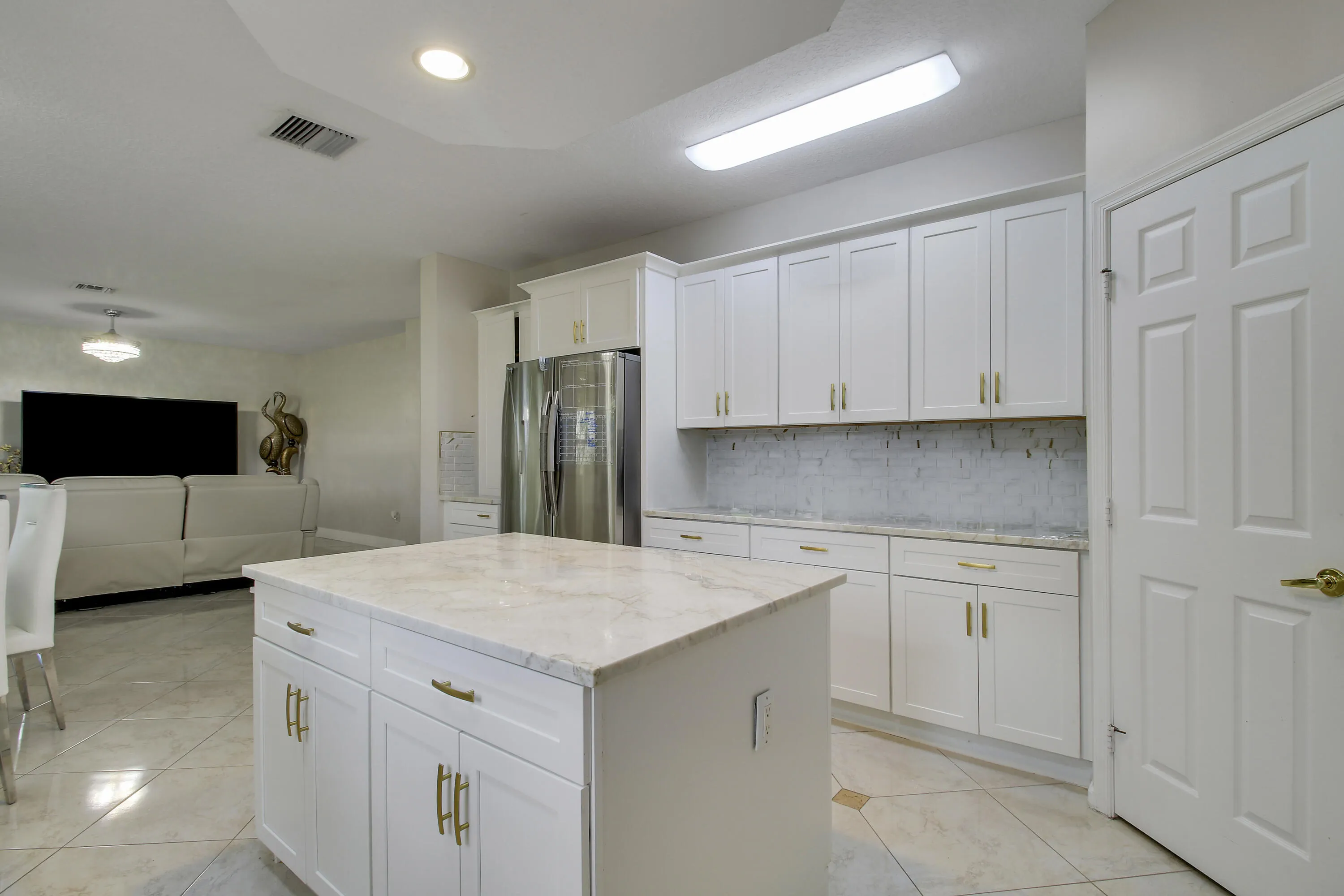 2174 Balsan Way