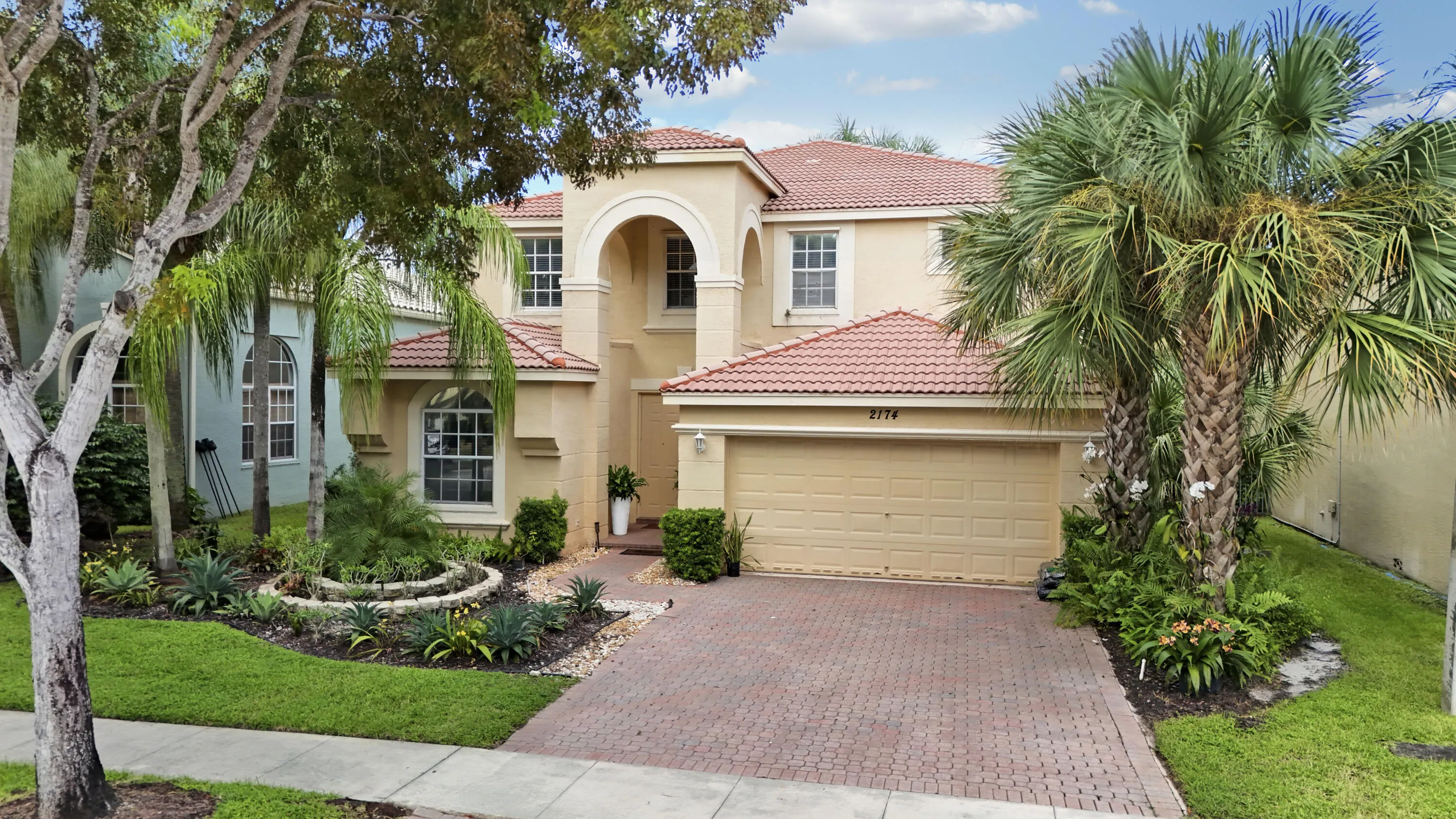 2174 Balsan Way