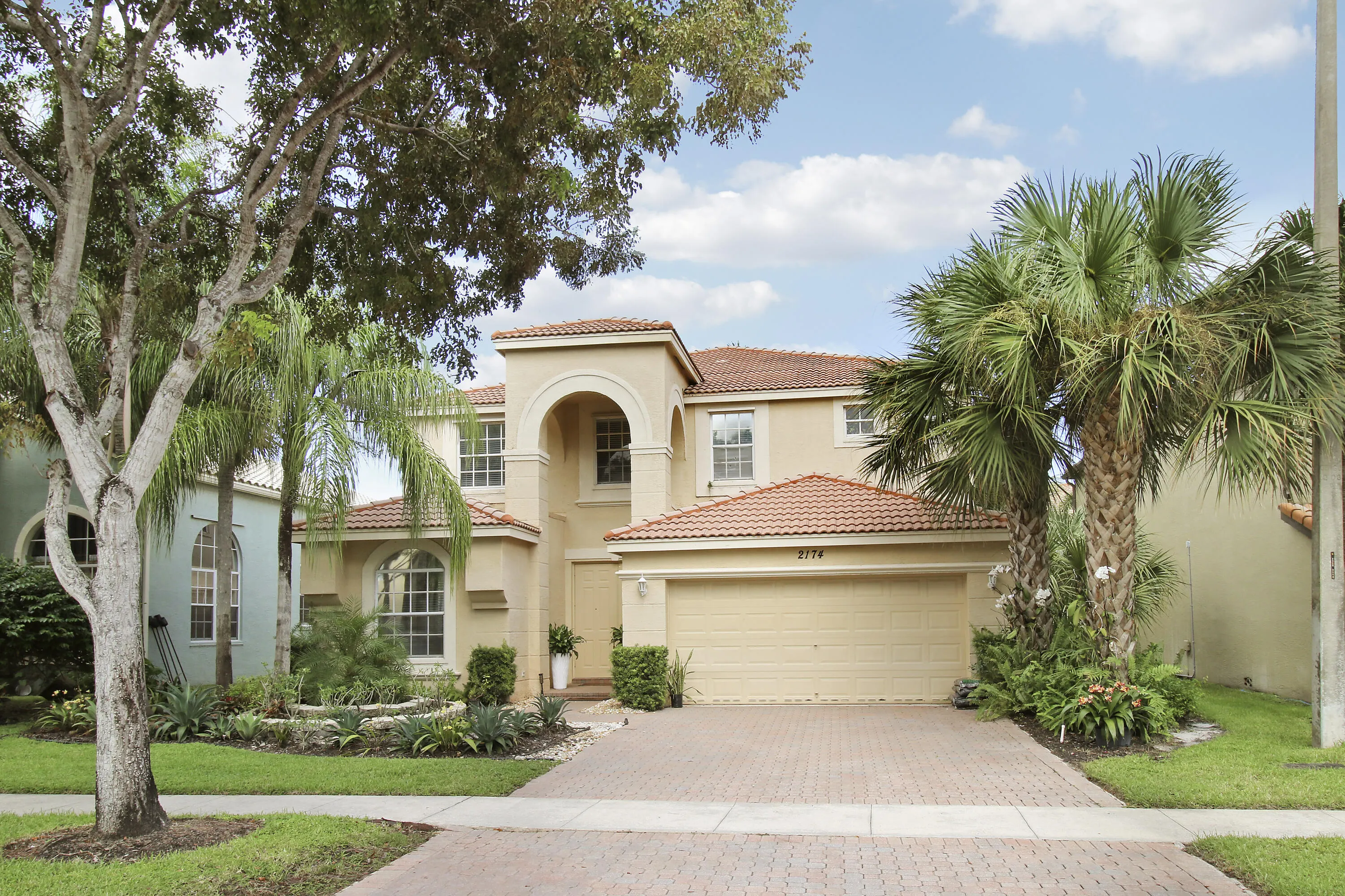 2174 Balsan Way