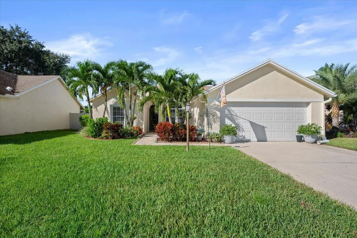 13016 MEADOWBREEZE Drive