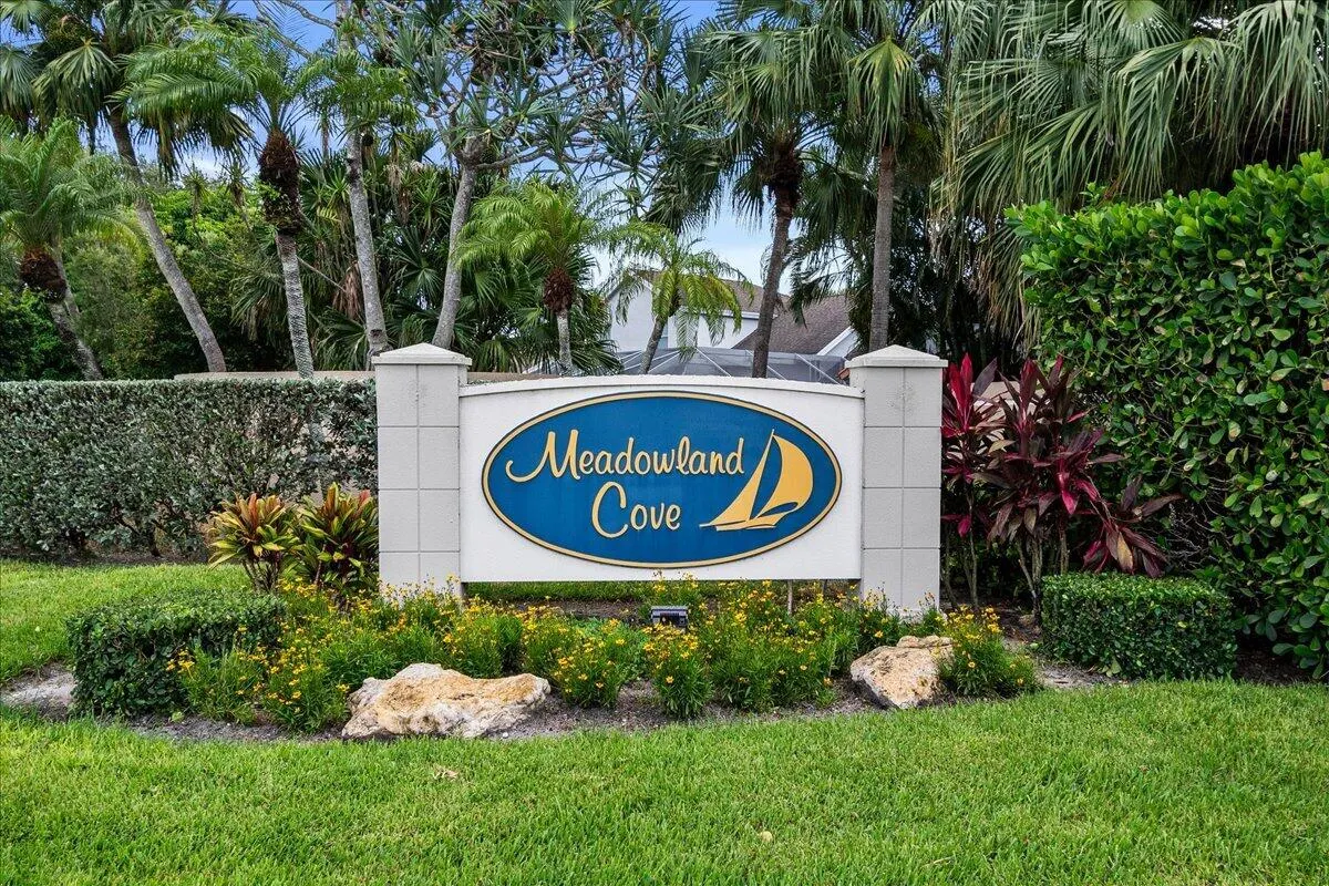 13016 MEADOWBREEZE Drive