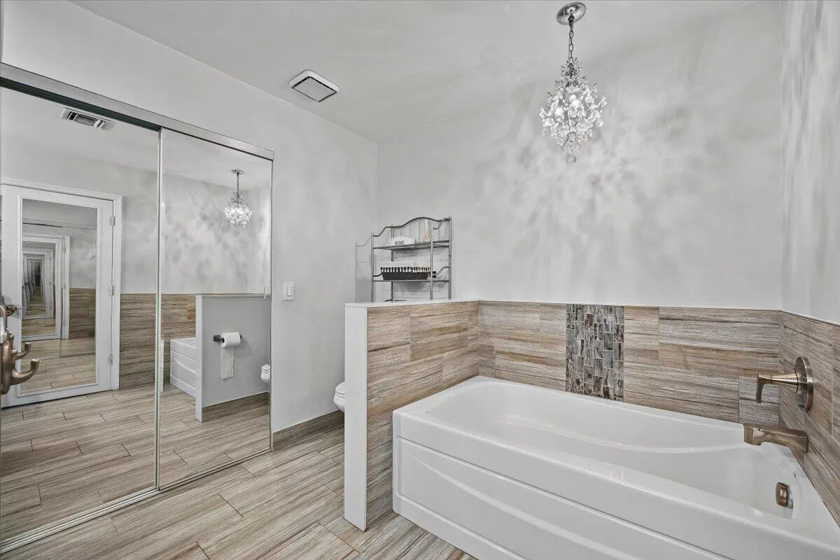 13016 MEADOWBREEZE Drive