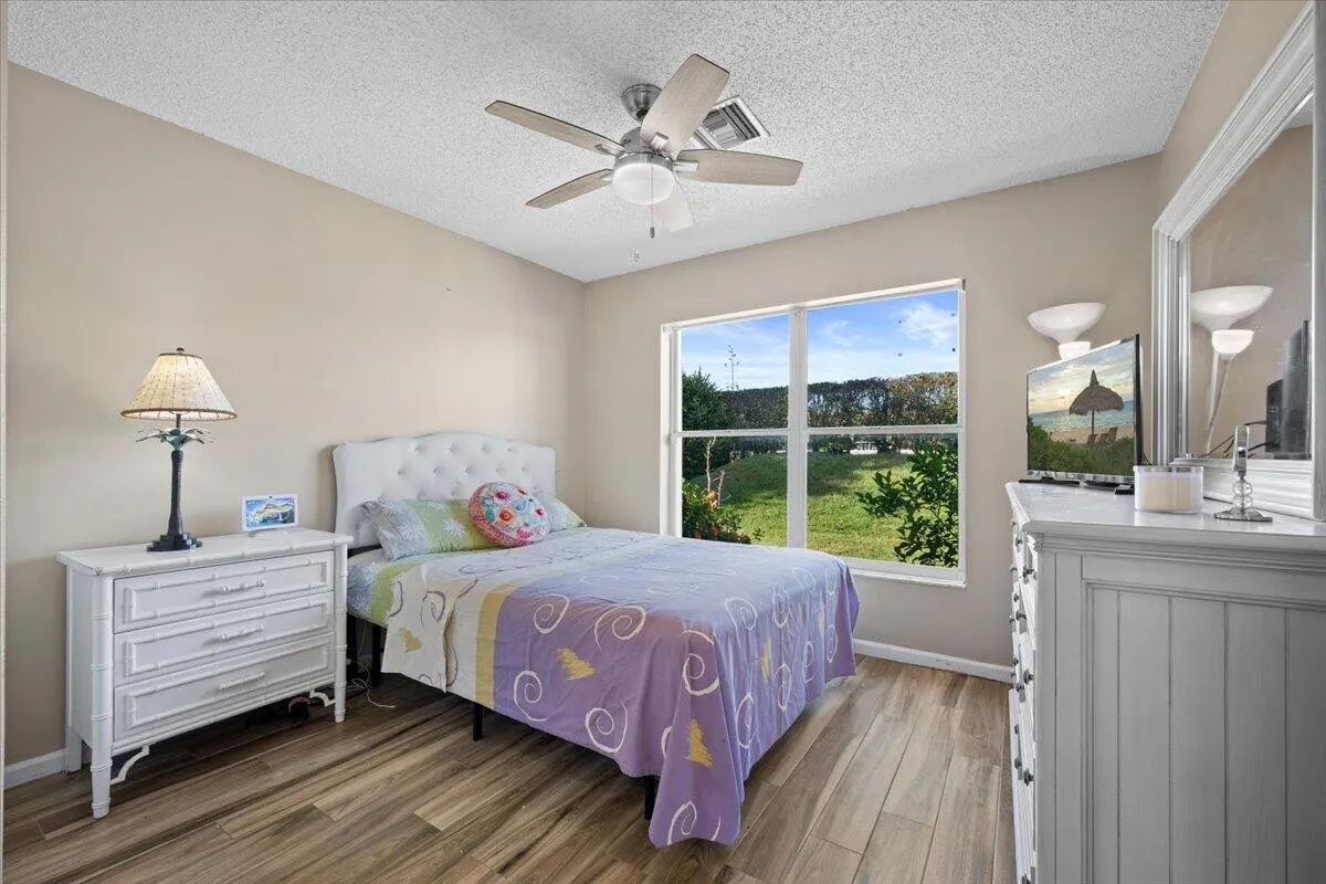 13016 MEADOWBREEZE Drive