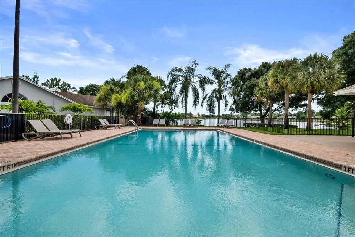 13016 MEADOWBREEZE Drive