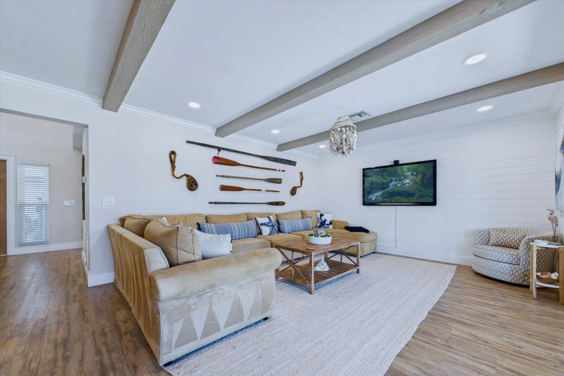 2092 CIRCLE PLACE Drive