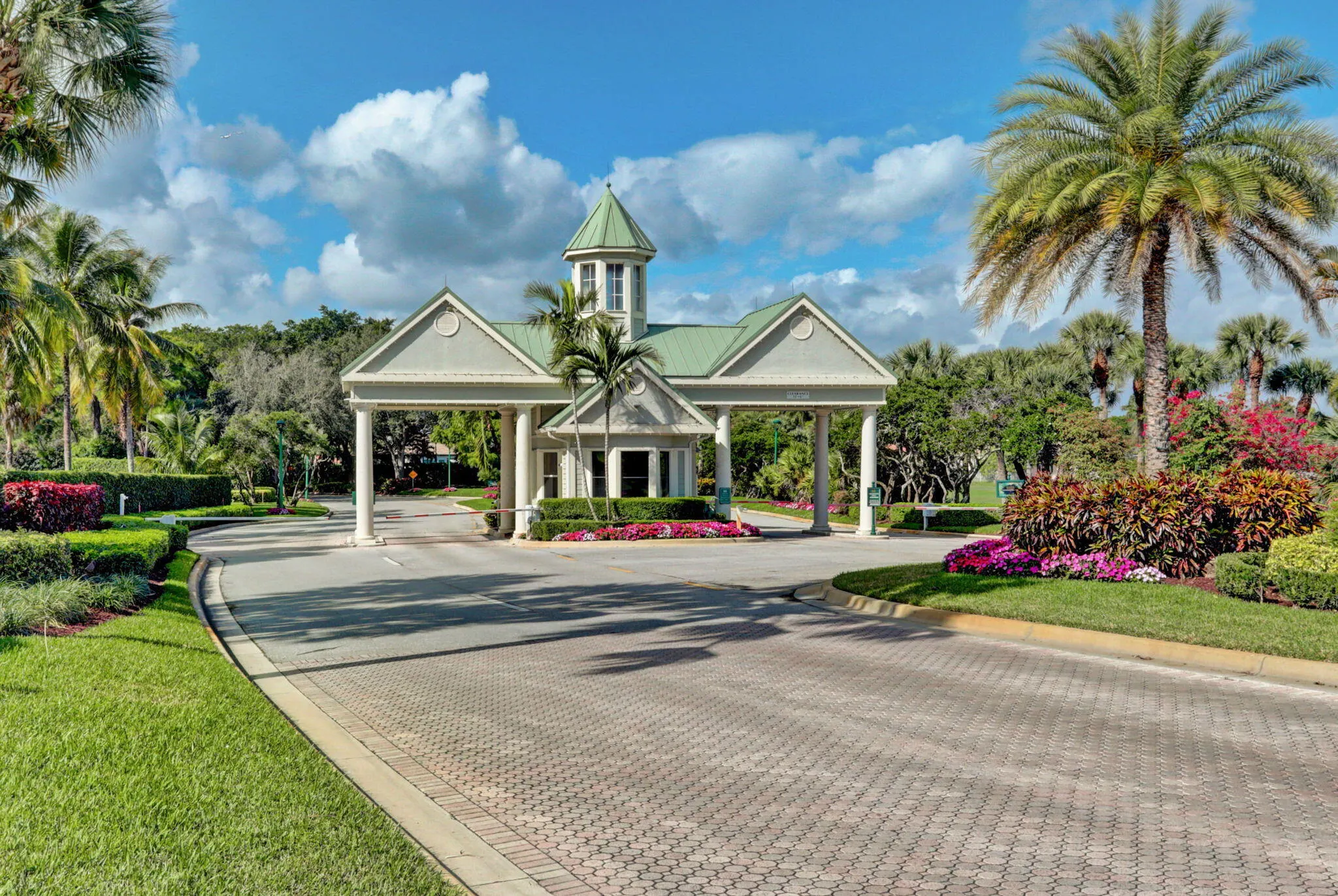 7918 PRESERVE Drive