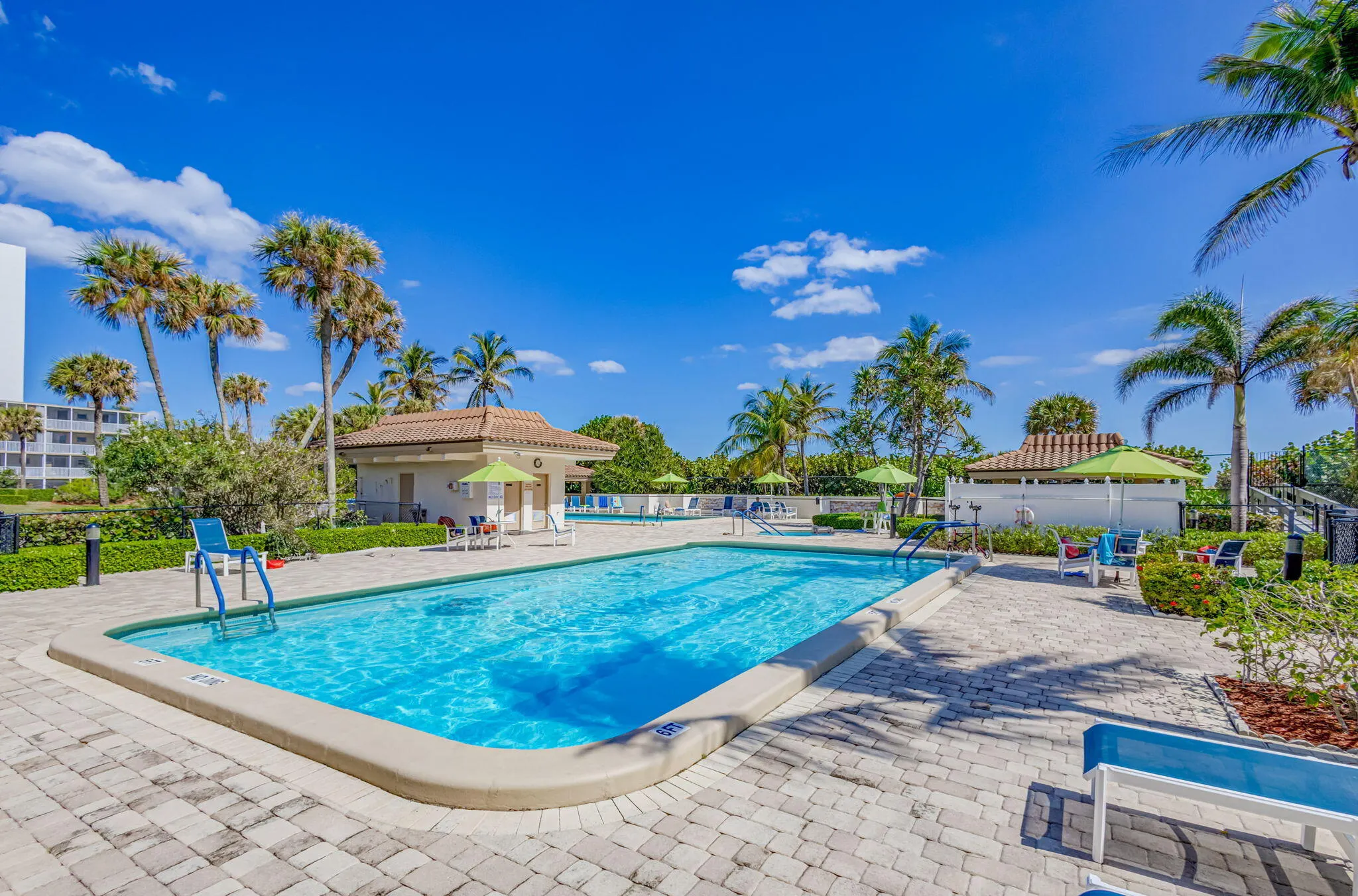 3400 N OCEAN Drive #807