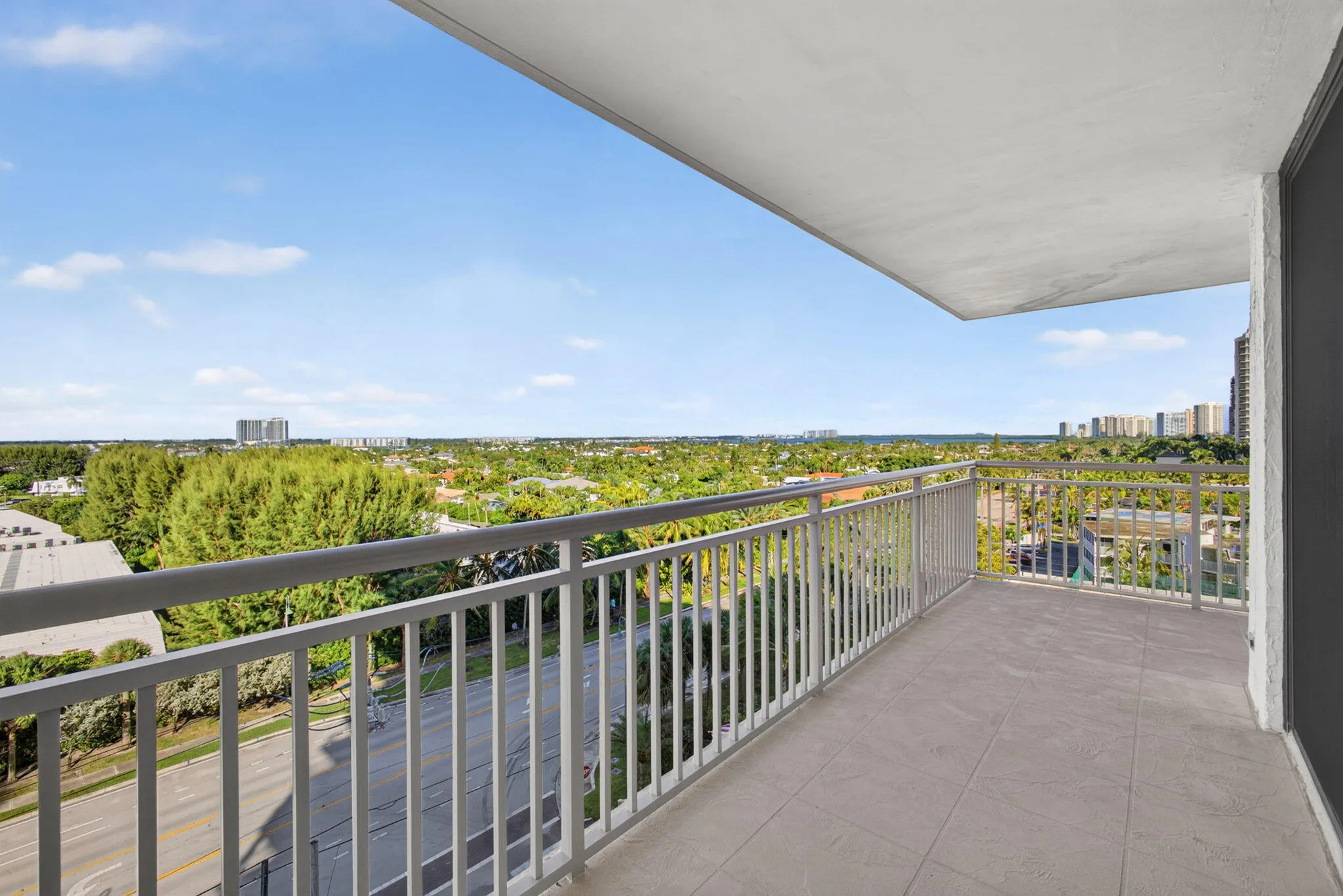 3400 N OCEAN Drive #807