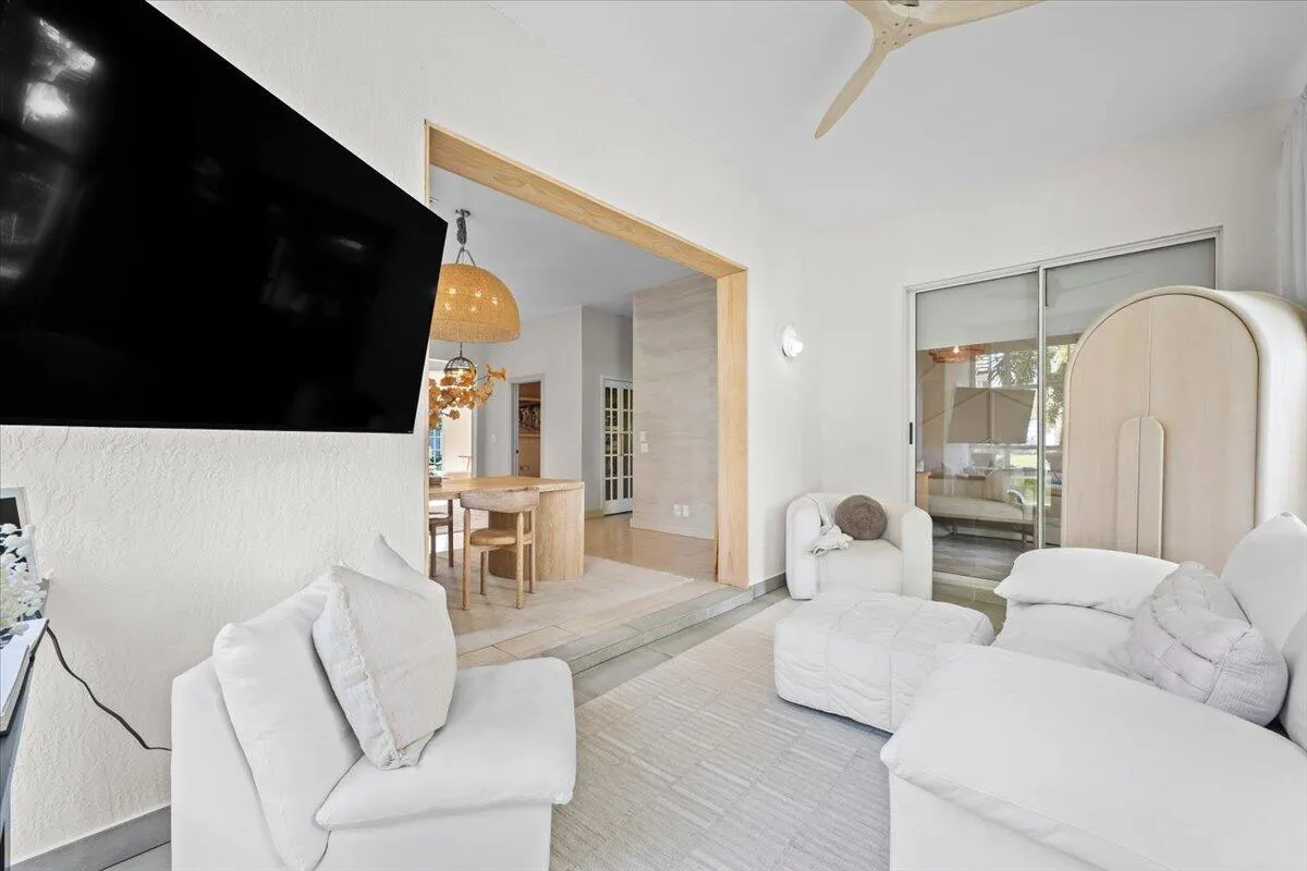 149 HARBOR LAKE Circle