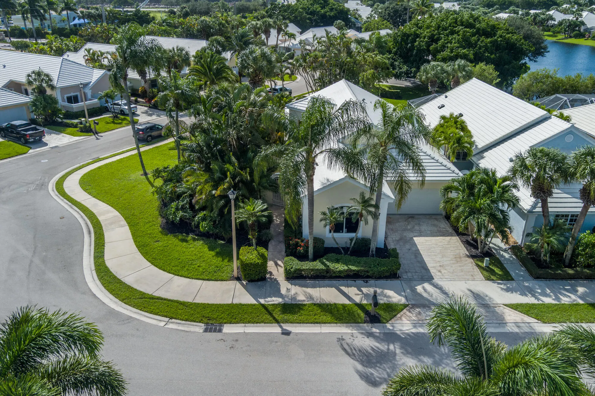 9106 Baybury Lane